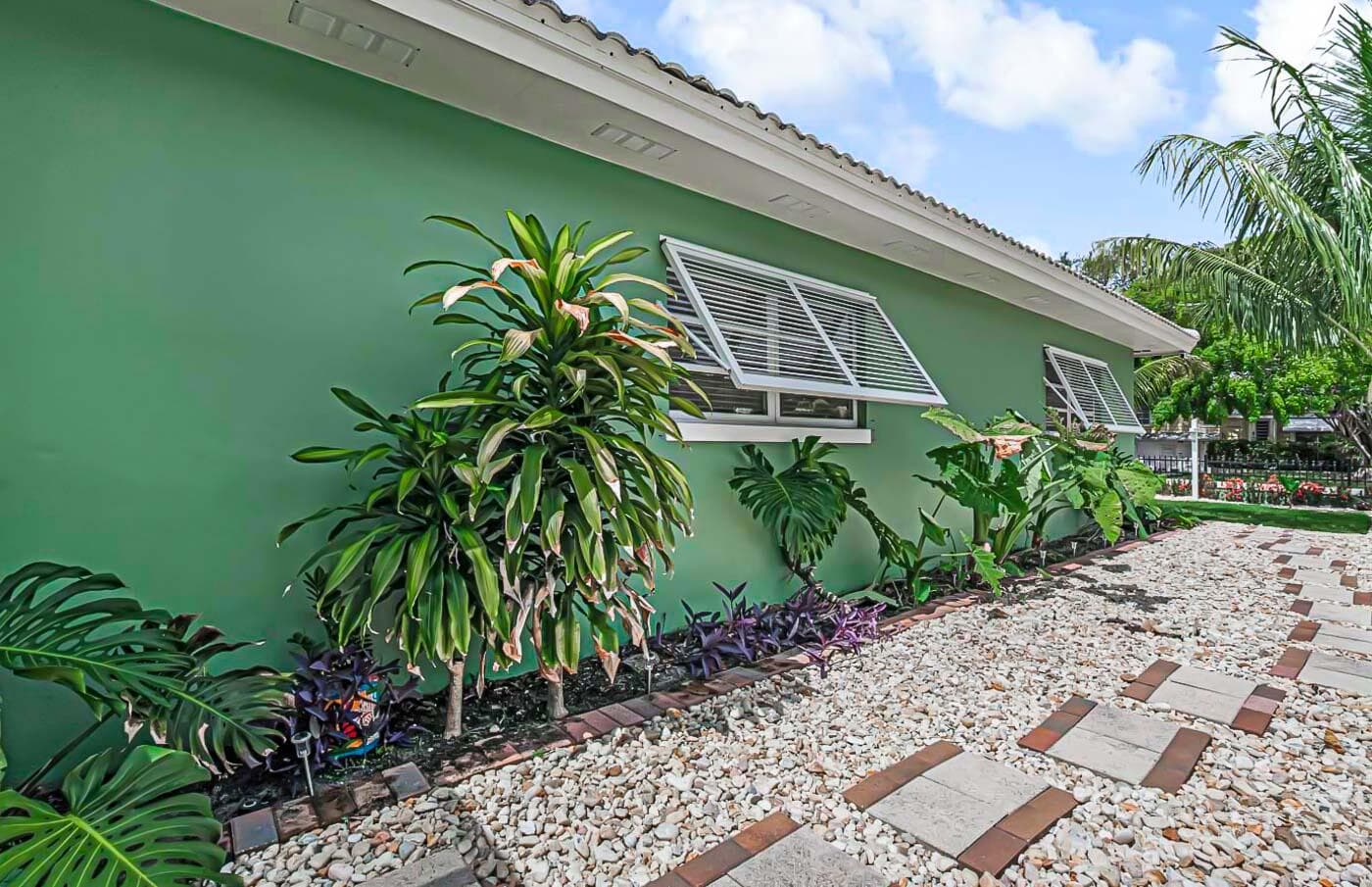 532 N Palmway, Lake Worth Beach, FL 33460 62
