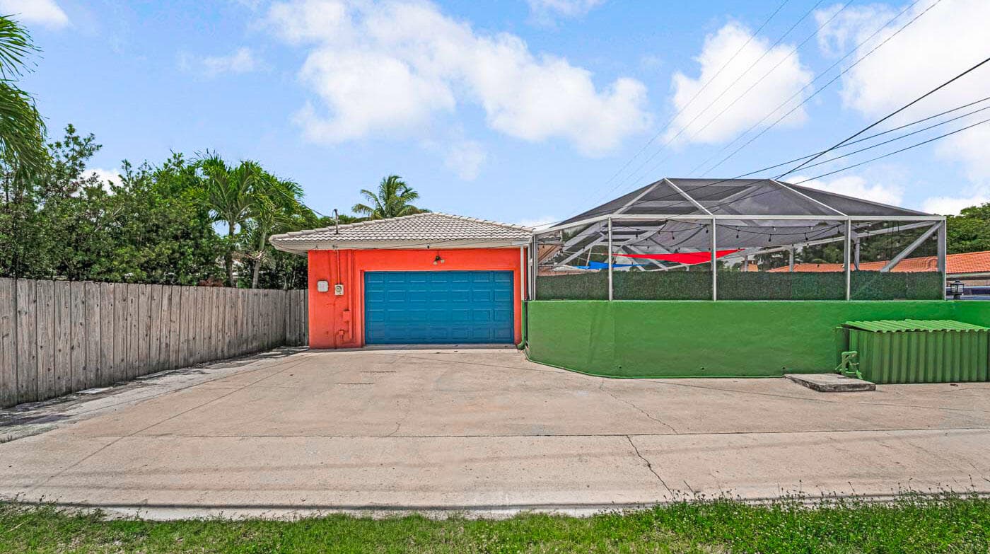 532 N Palmway, Lake Worth Beach, FL 33460 63