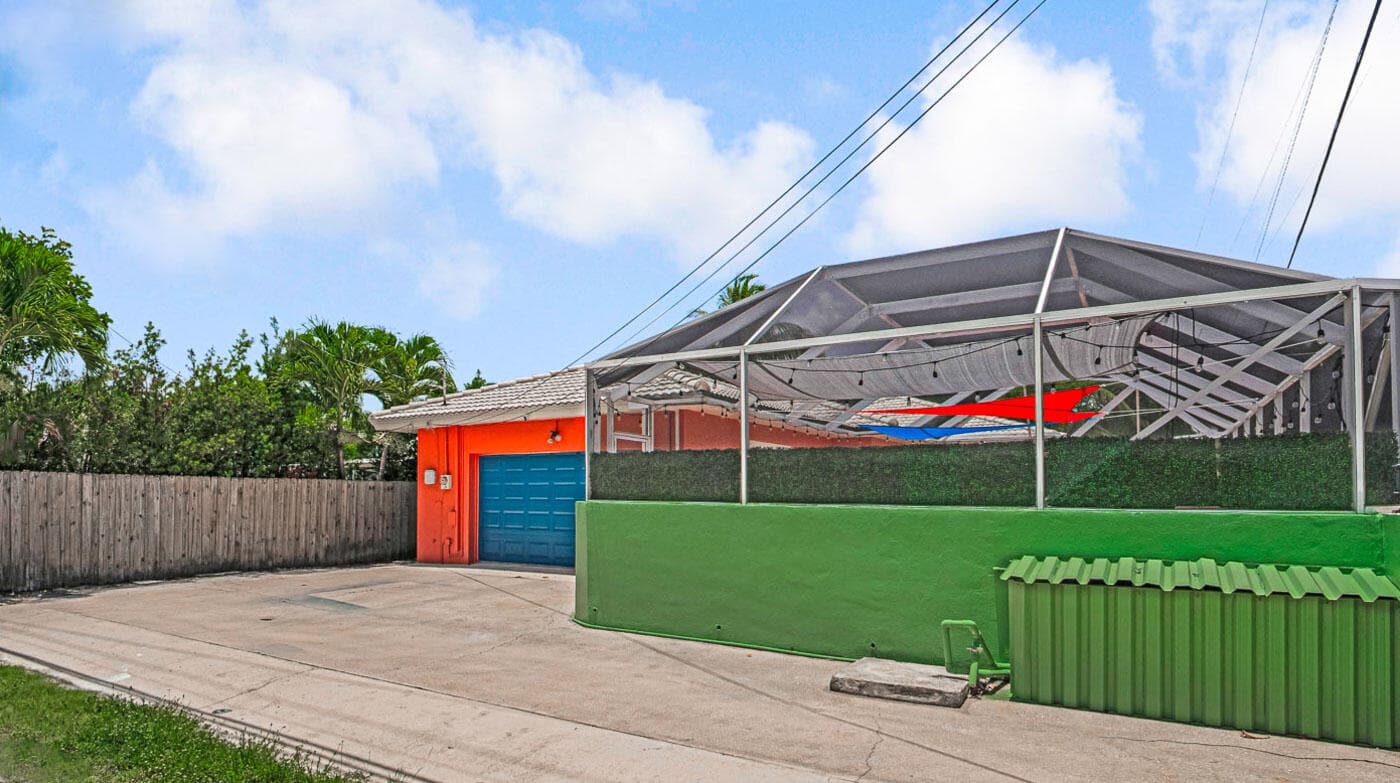 532 N Palmway, Lake Worth Beach, FL 33460 64