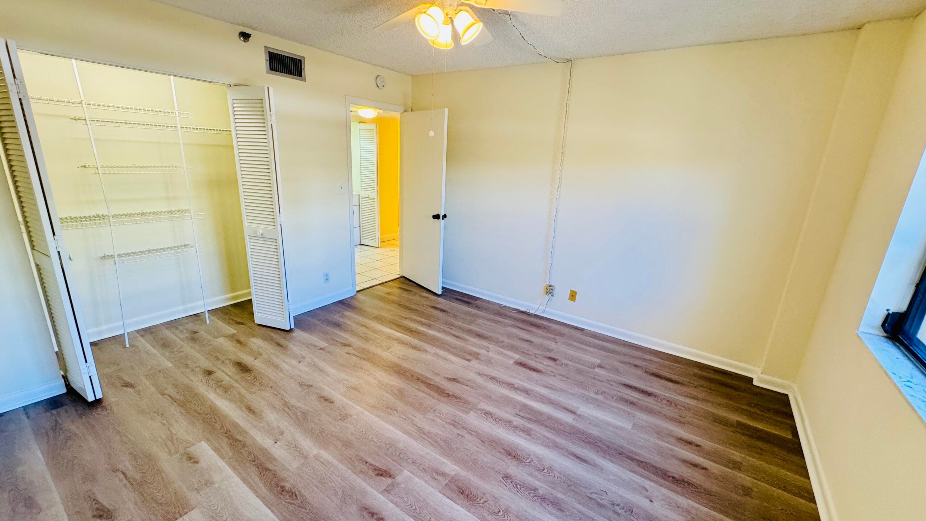 7030 Half Moon Circle 121, Hypoluxo, FL 33462 50
