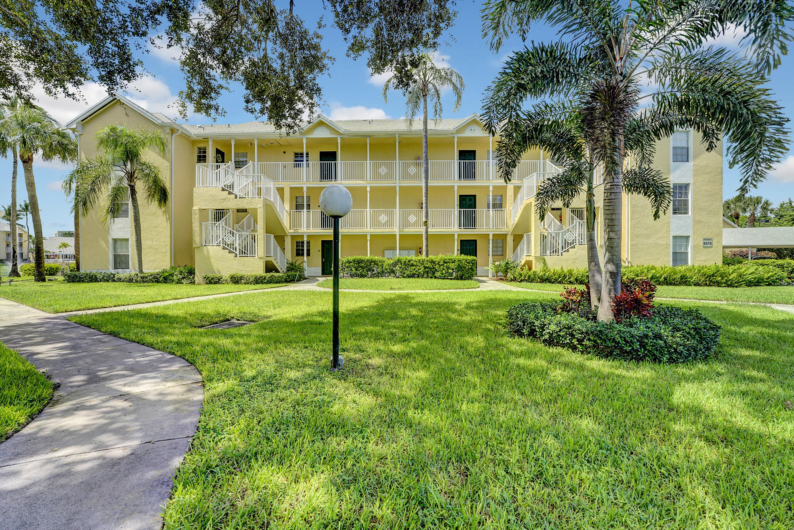 6315 La Costa Drive A, Boca Raton, FL 33433 2