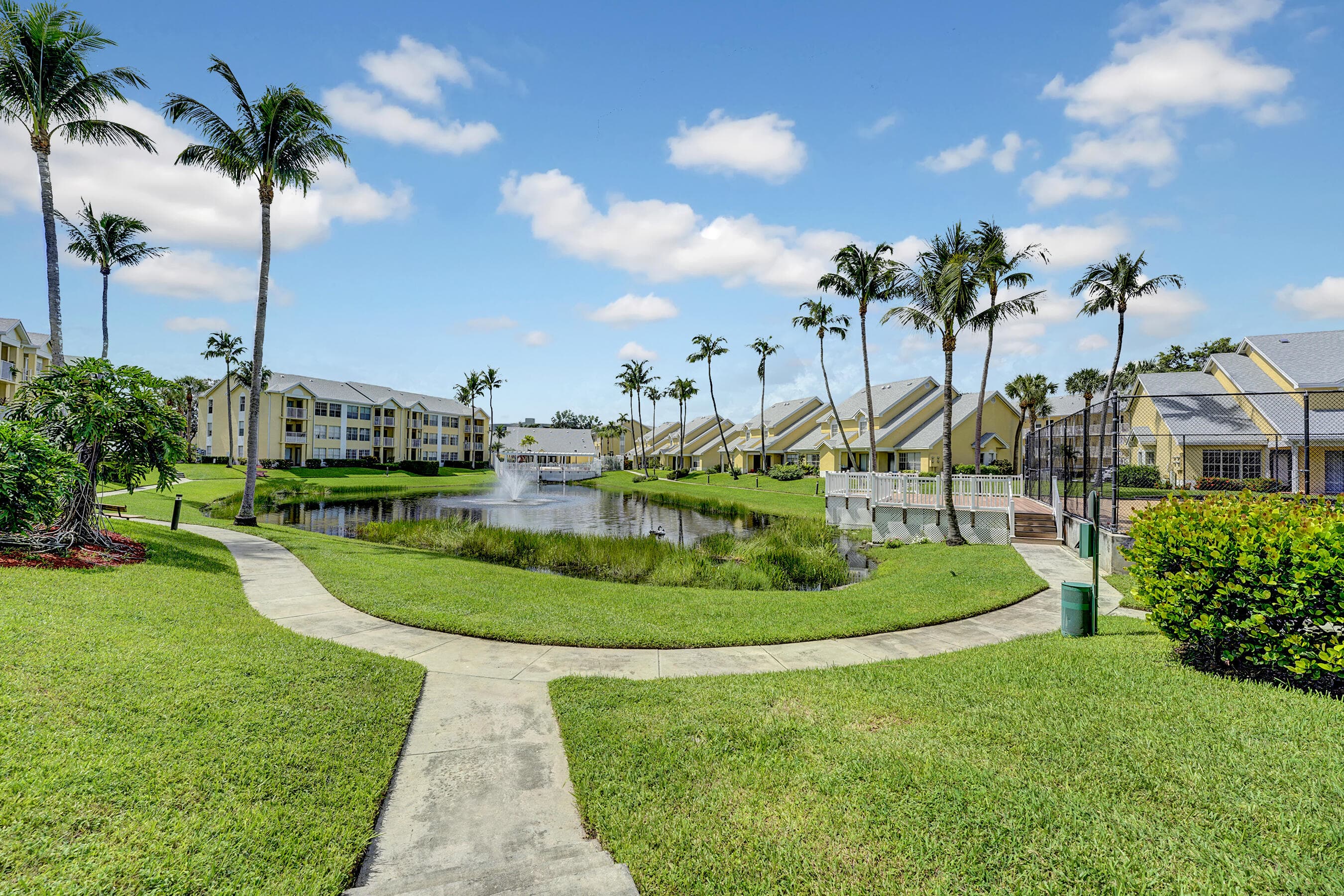 6315 La Costa Drive A, Boca Raton, FL 33433 32