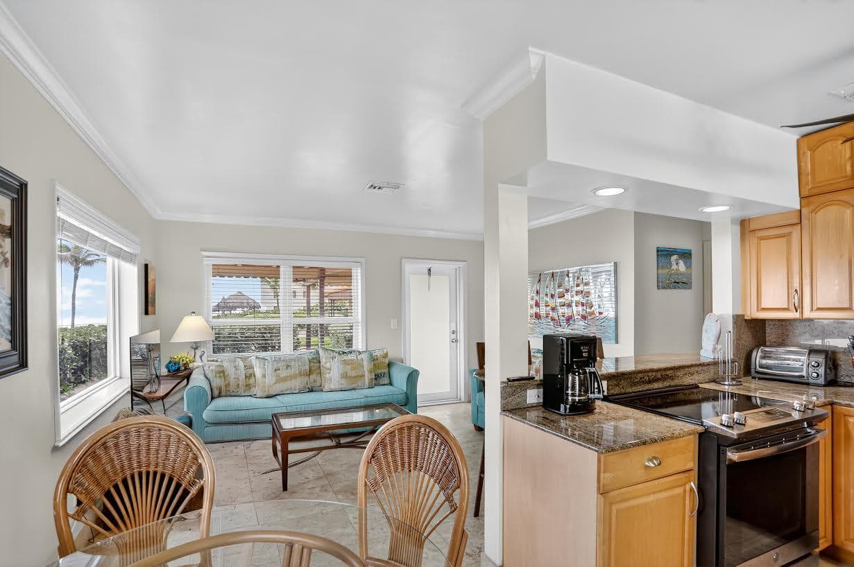 1225 Hillsboro Mile B2, Hillsboro Beach, FL 33062 17