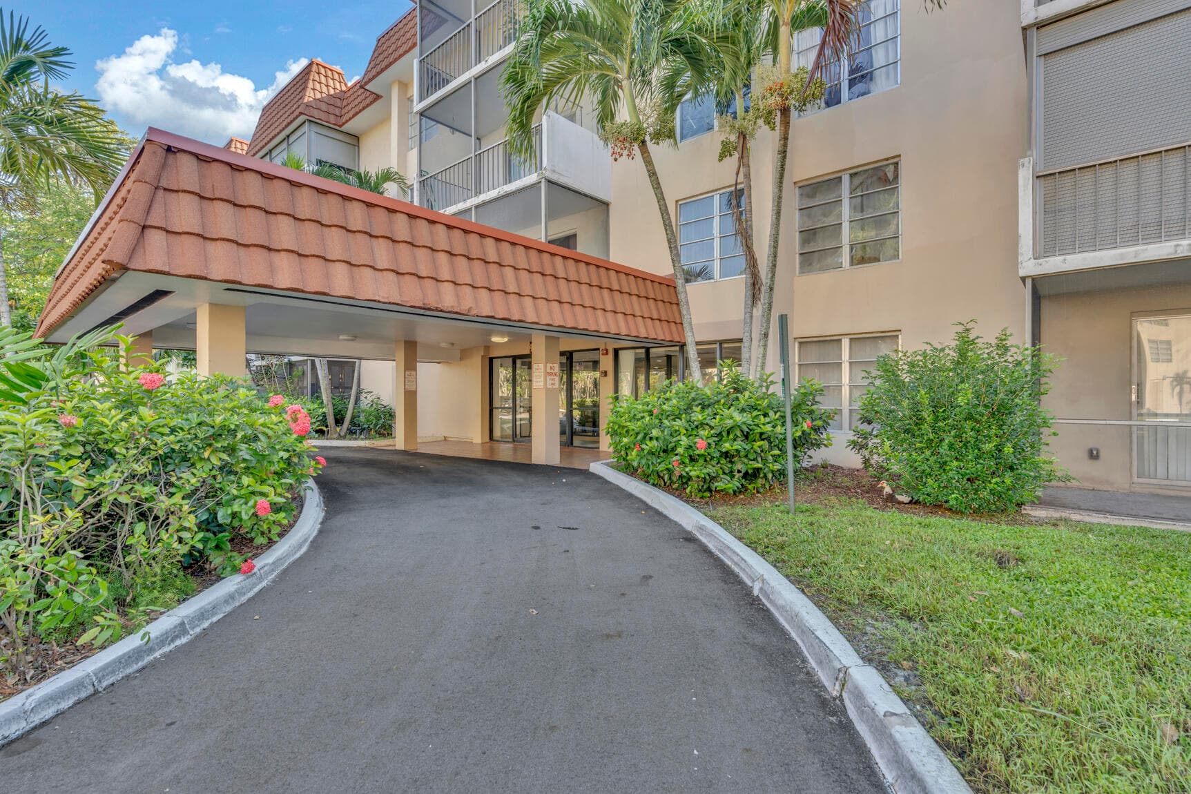 4166 Inverrary Drive 304, Lauderhill, FL 33319 10