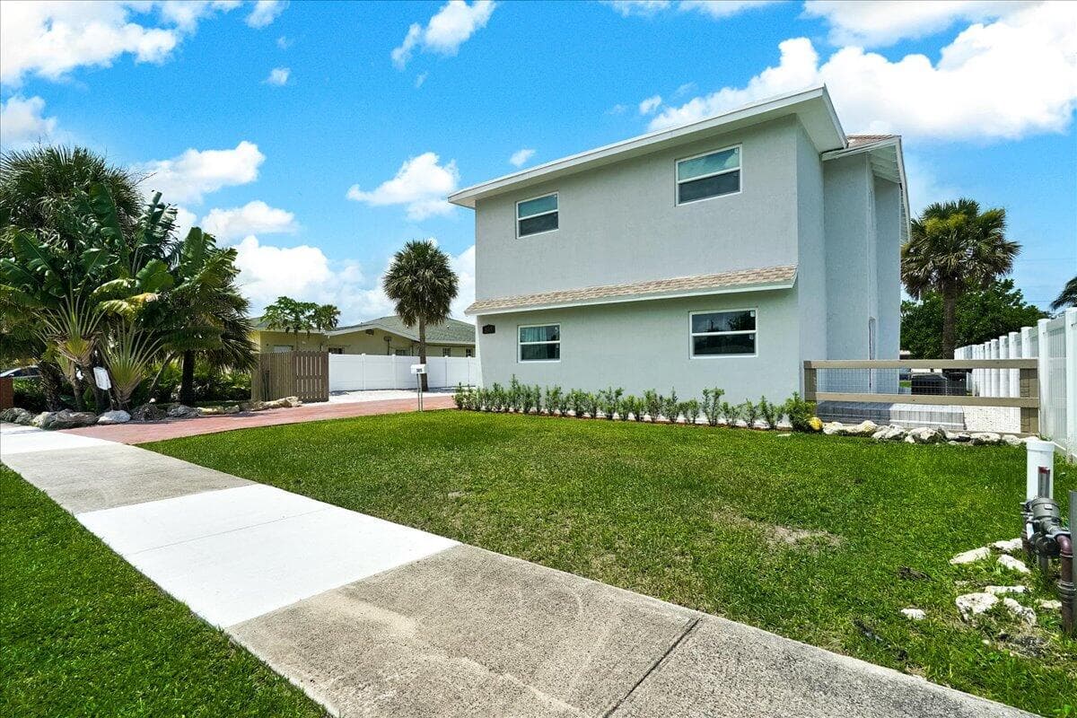 305 Cypress Drive E 1,2,3,4,5, Lake Park, FL 33403 3