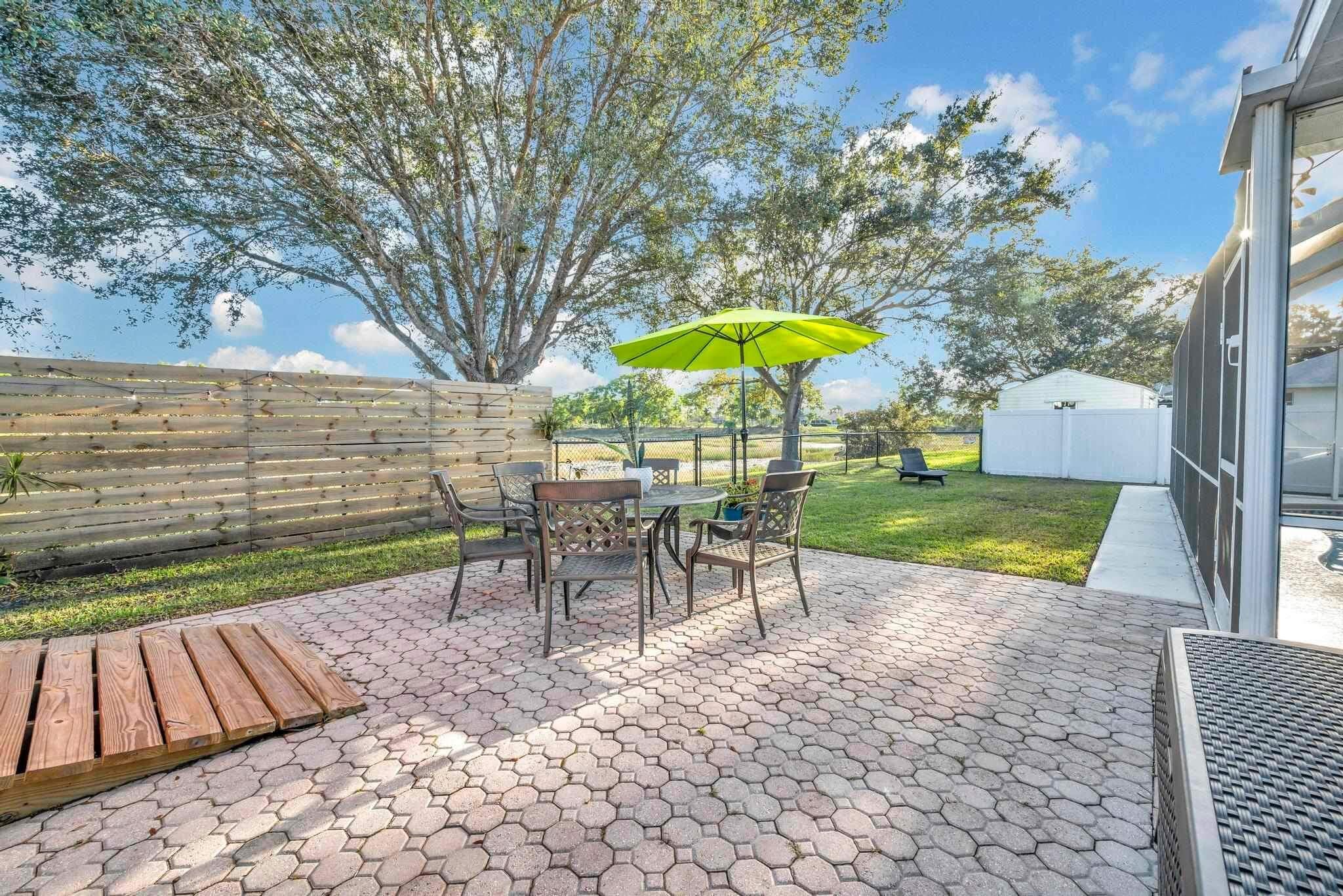 5464 NW Milner Drive, Port St. Lucie, FL 34983 44