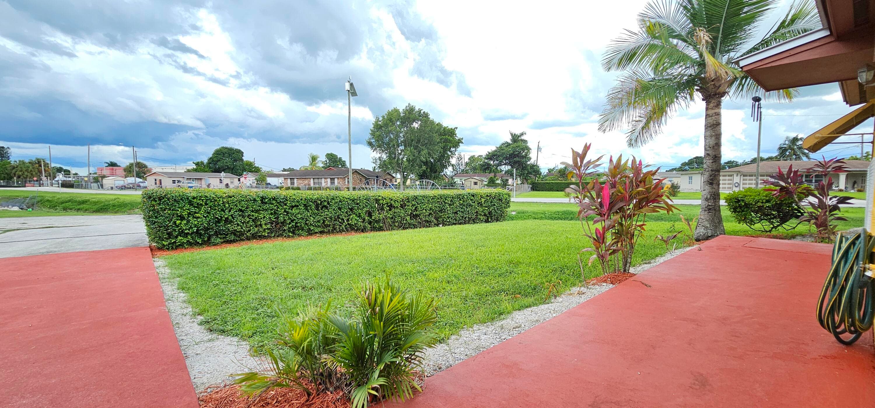 632 SW 13th Street, Belle Glade, FL 33430 4