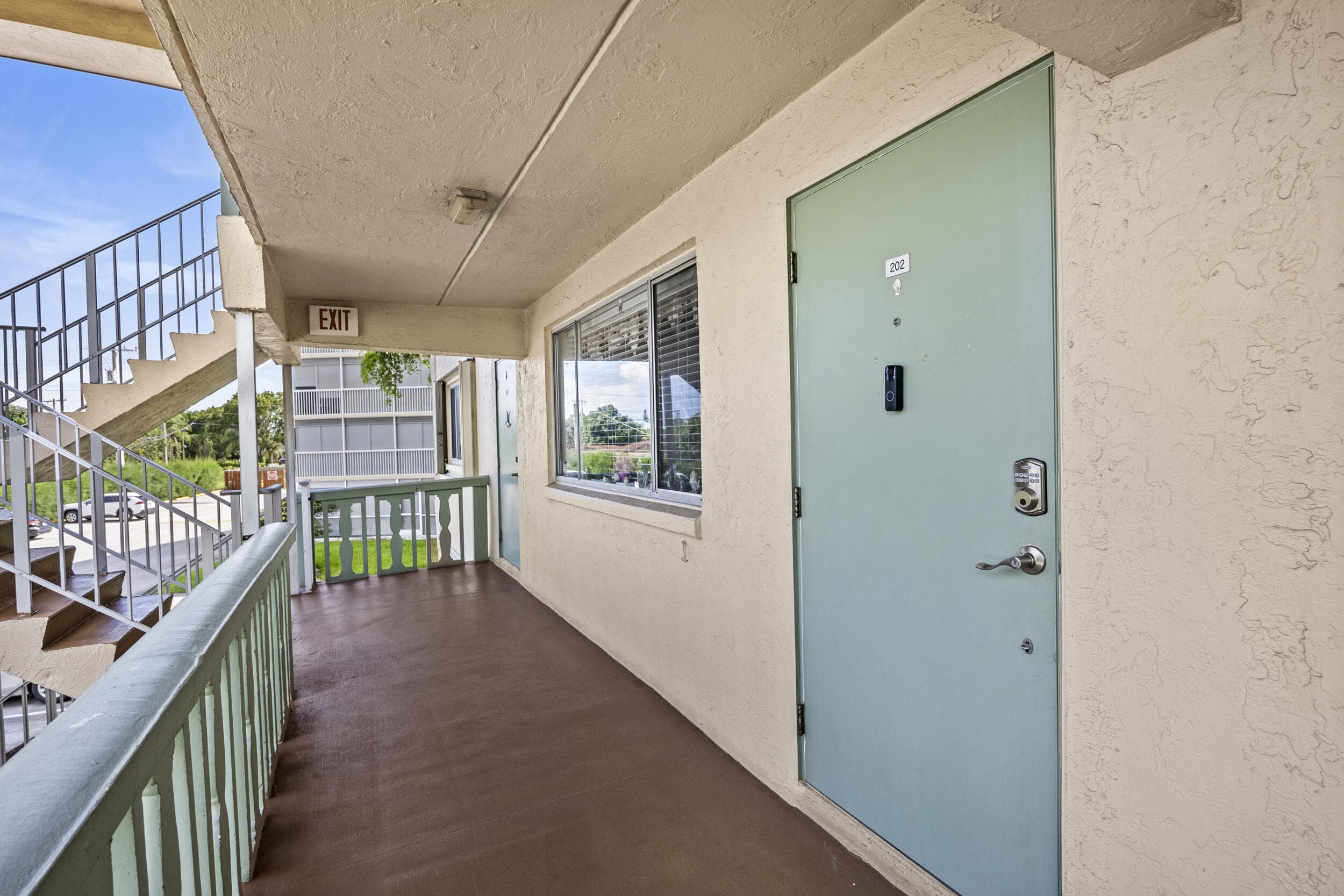 200 Village Green Circle E 202, Palm Springs, FL 33461 2