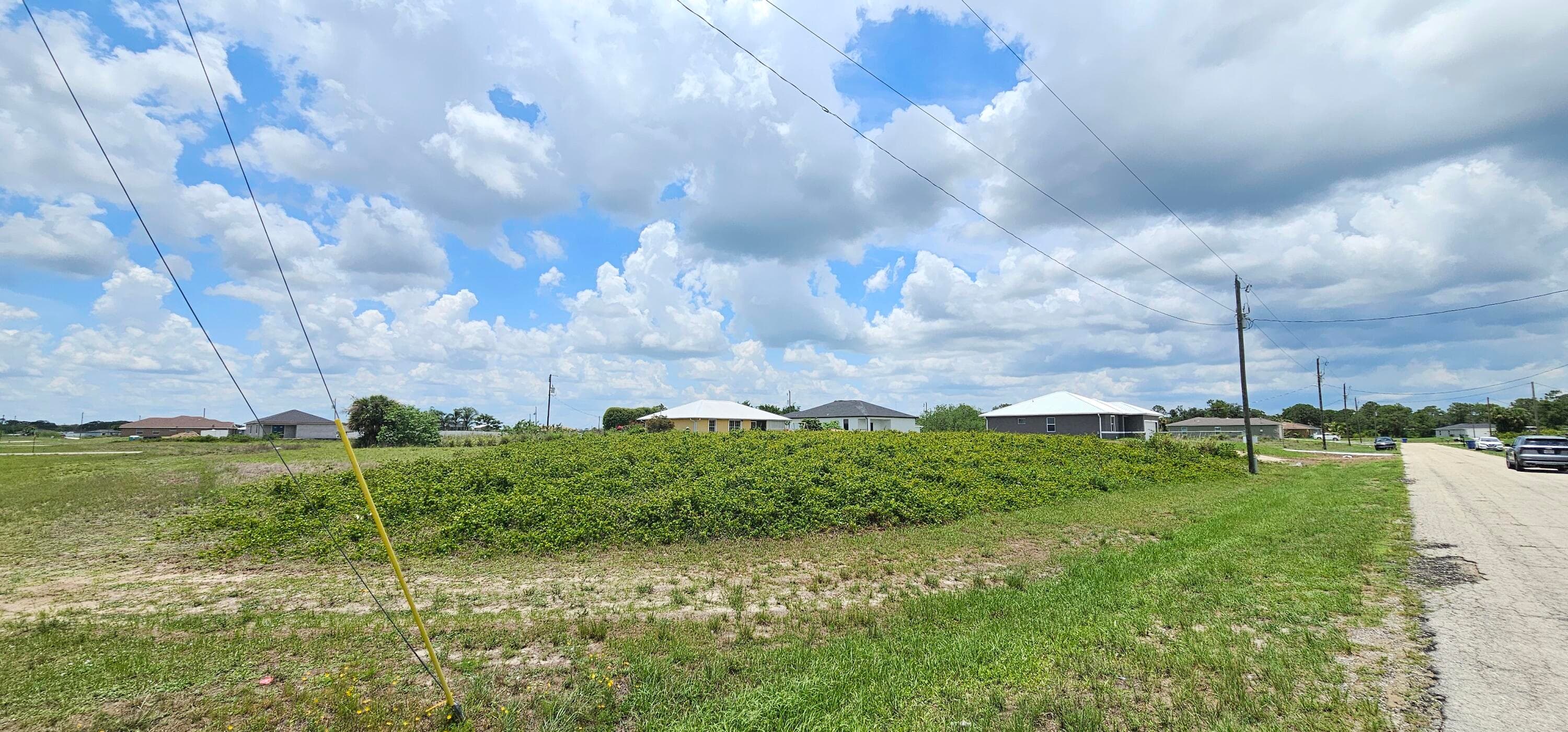 6204 Hob Court, LaBelle, FL 33935 2