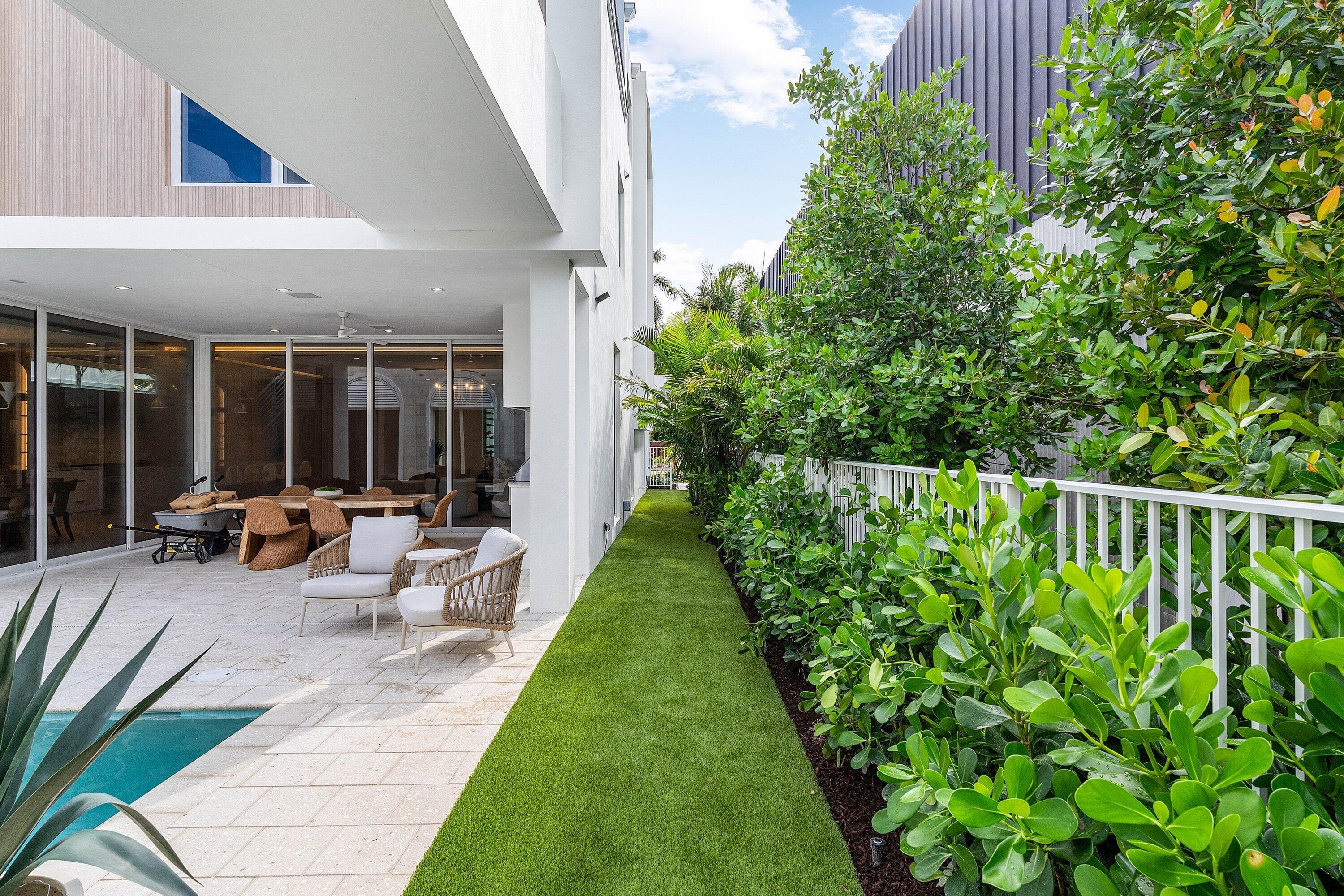 812 Palm Trail, Delray Beach, FL 33483 69