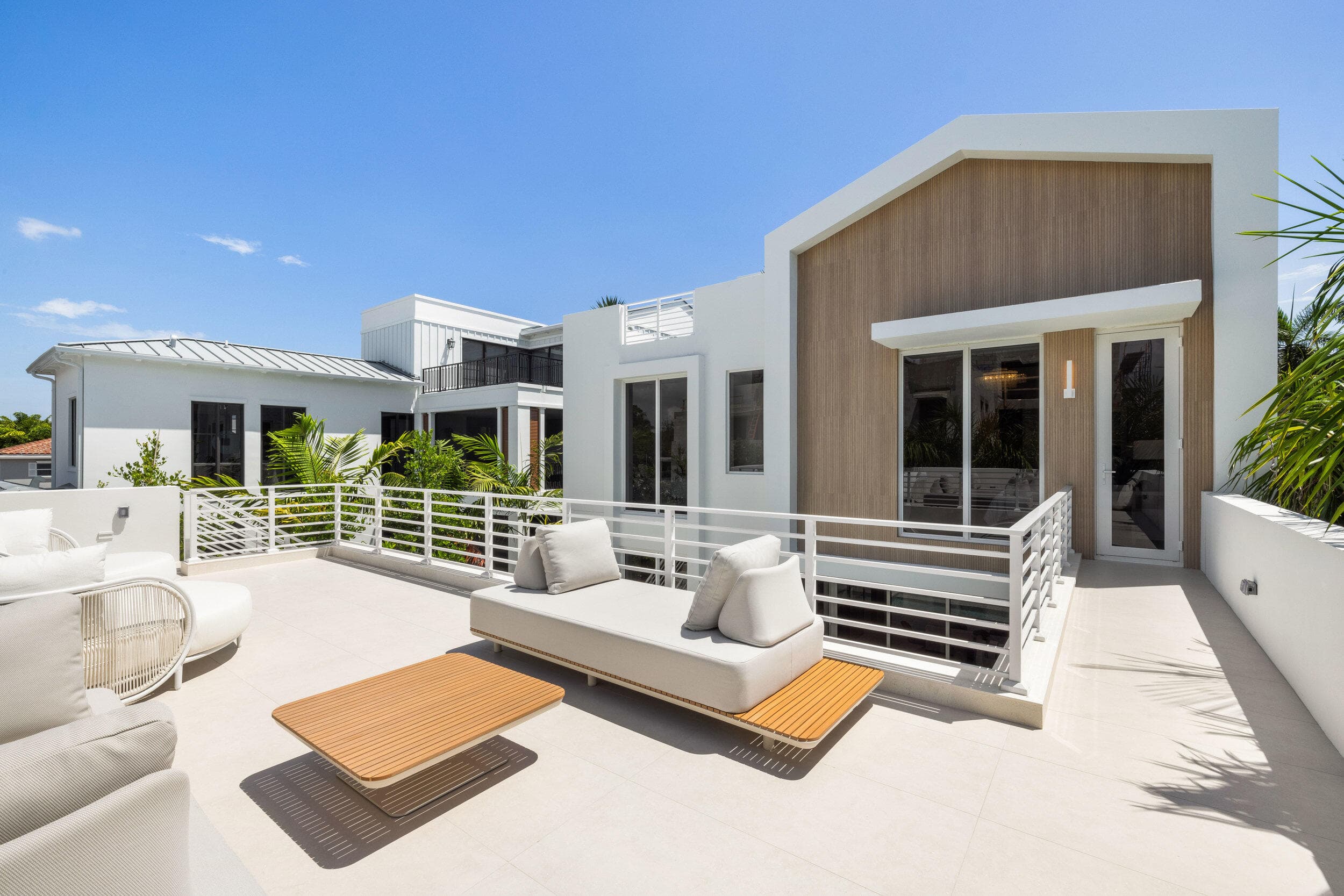 812 Palm Trail, Delray Beach, FL 33483 31