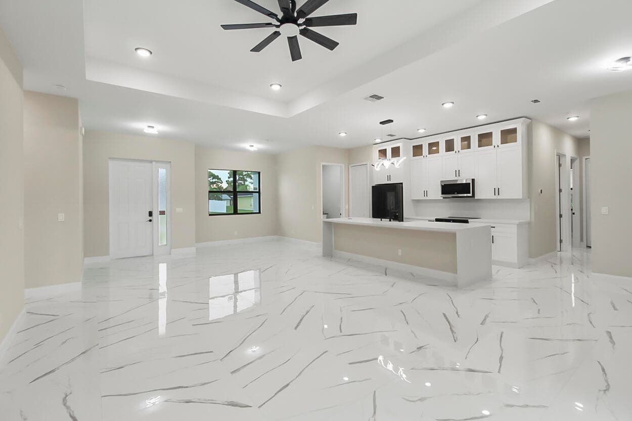 1143 SW Estaugh Avenue, Port St. Lucie, FL 34953 37