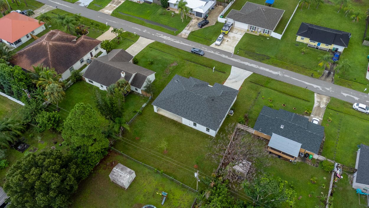 1143 SW Estaugh Avenue, Port St. Lucie, FL 34953 4