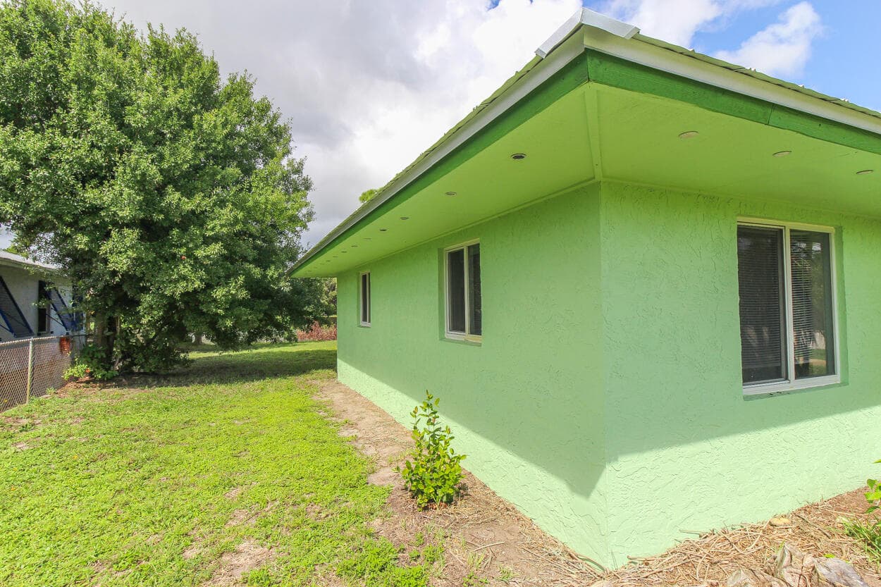 431 NE Julia Court, Jensen Beach, FL 34957 15