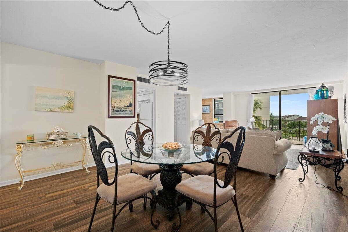 1200 Marine Way 304, North Palm Beach, FL 33408 6
