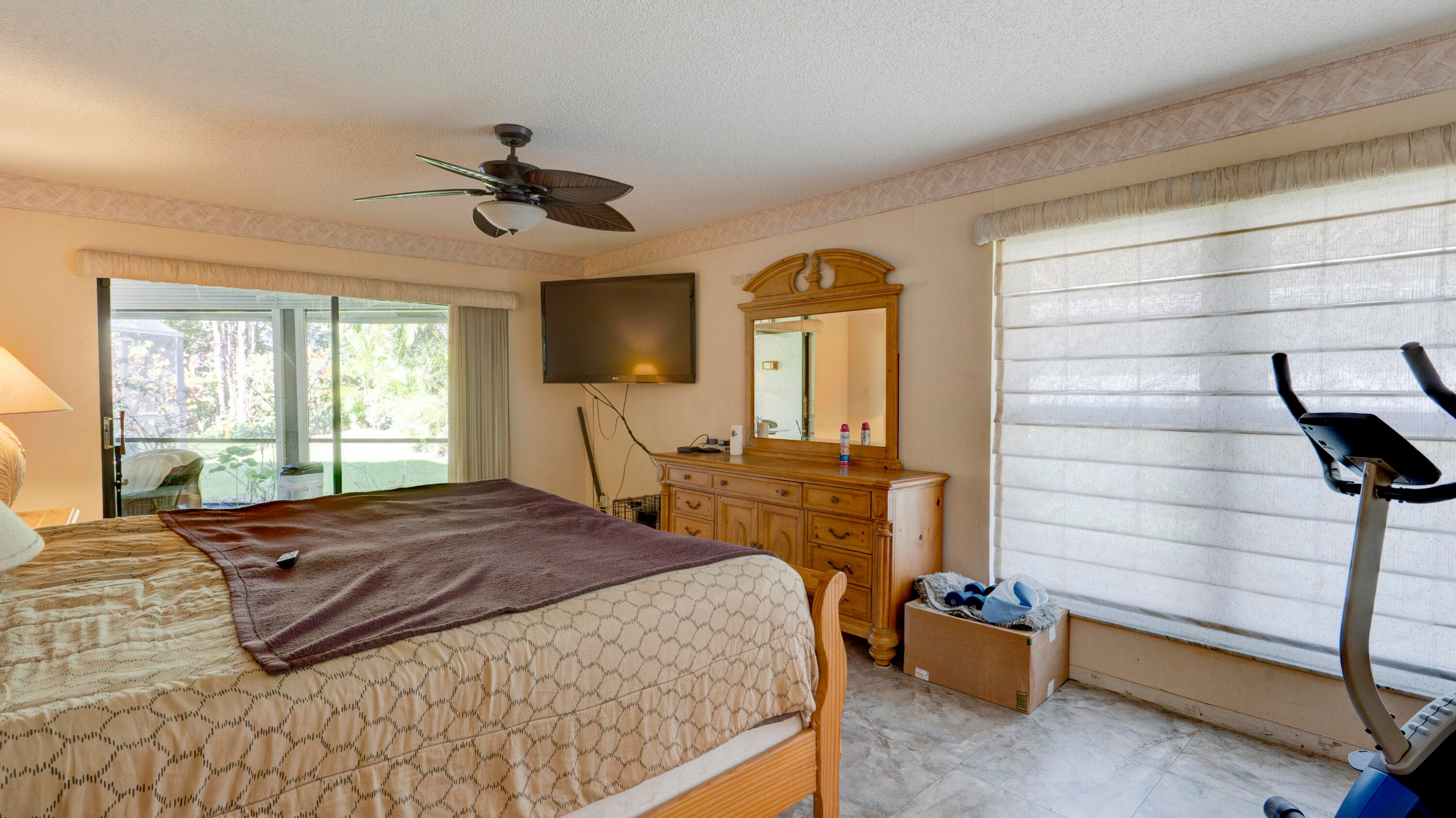634 W Lakewoode Circle, Delray Beach, FL 33445 27