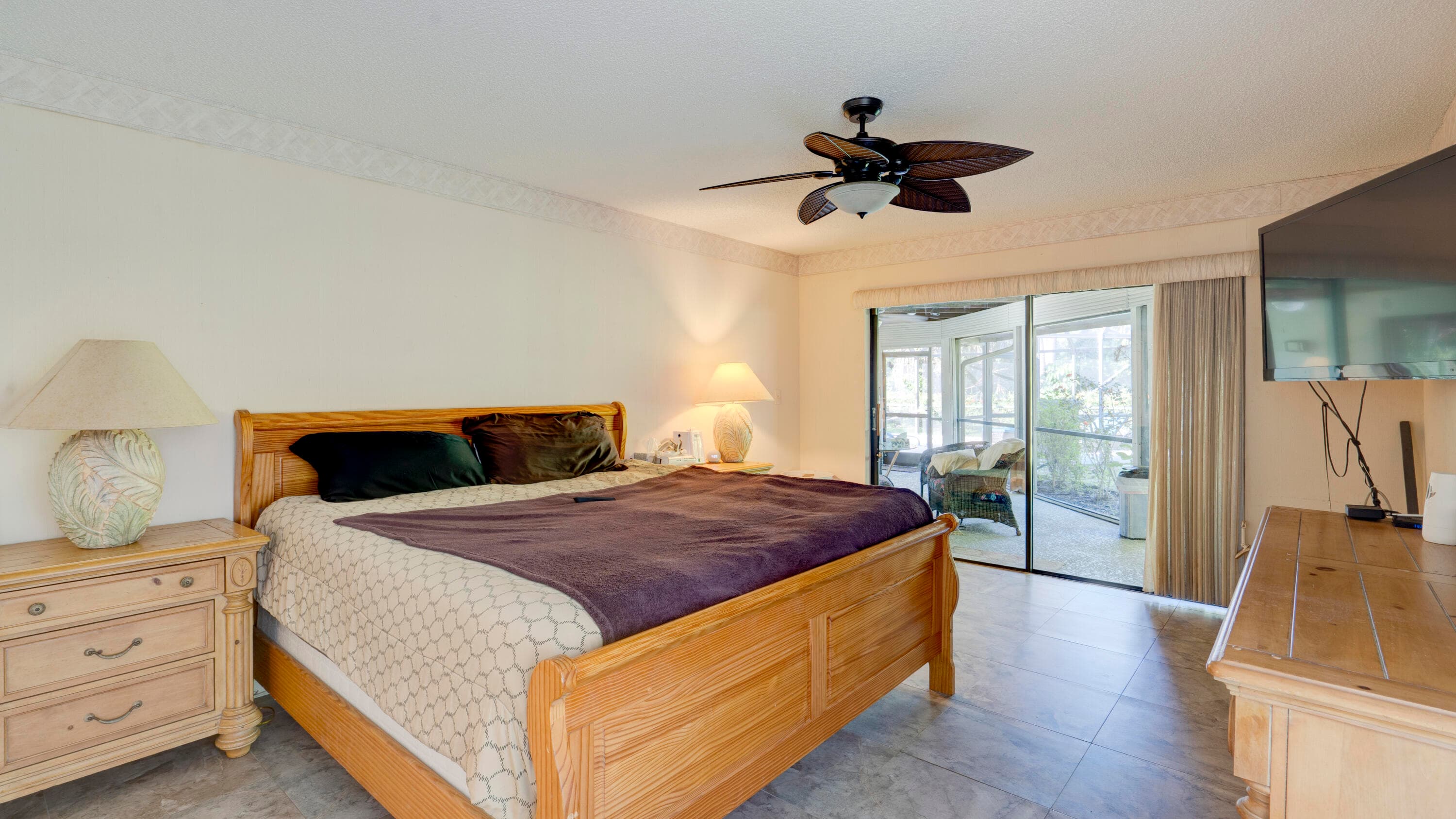 634 W Lakewoode Circle, Delray Beach, FL 33445 29