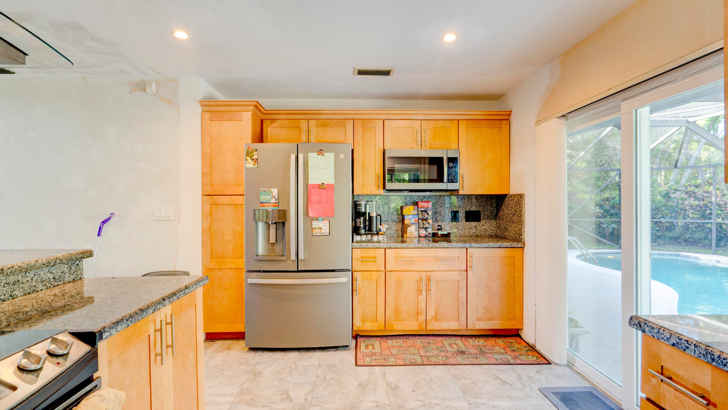 634 W Lakewoode Circle, Delray Beach, FL 33445 19