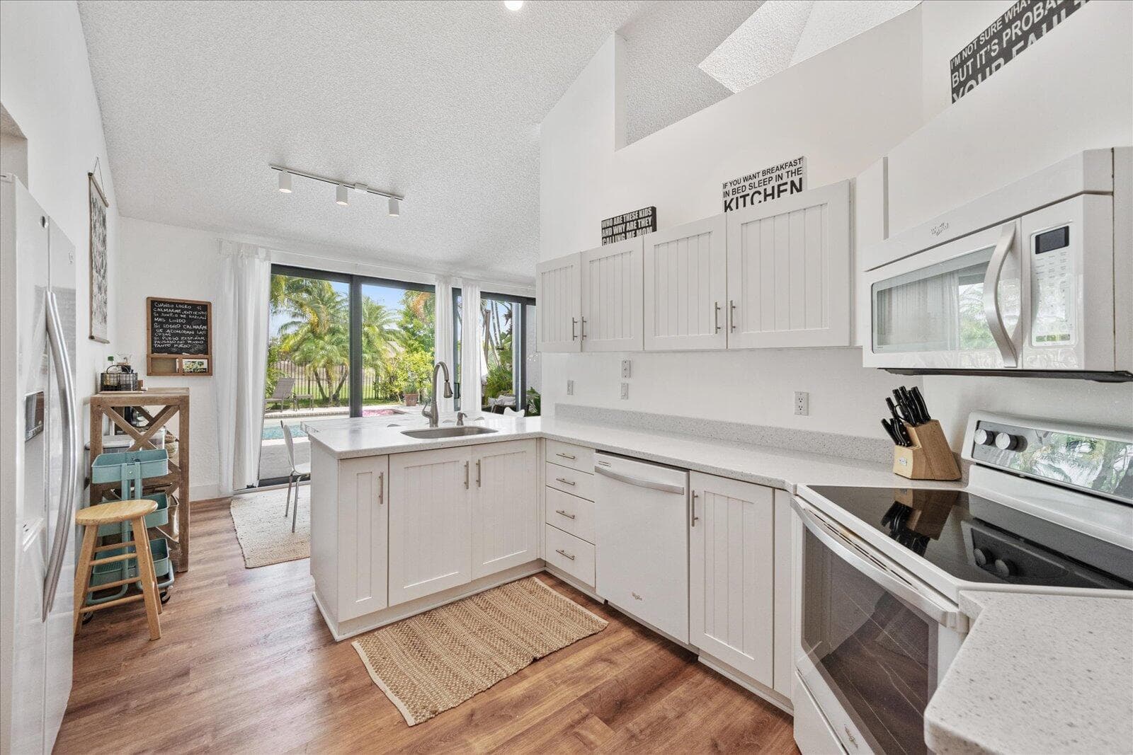2585 Sheltingham Drive, Wellington, FL 33414 13