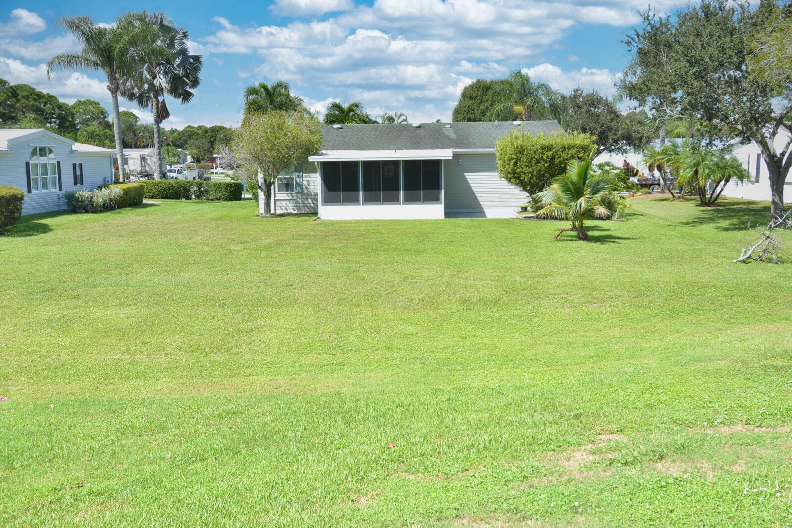 8154 14th Hole Drive, Port St. Lucie, FL 34952 29