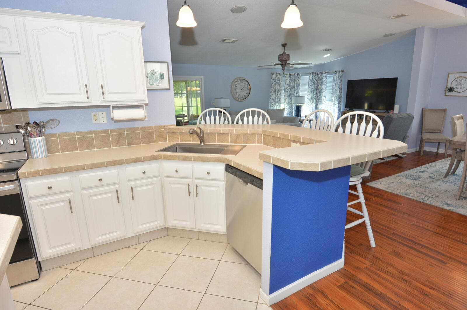 8154 14th Hole Drive, Port St. Lucie, FL 34952 7
