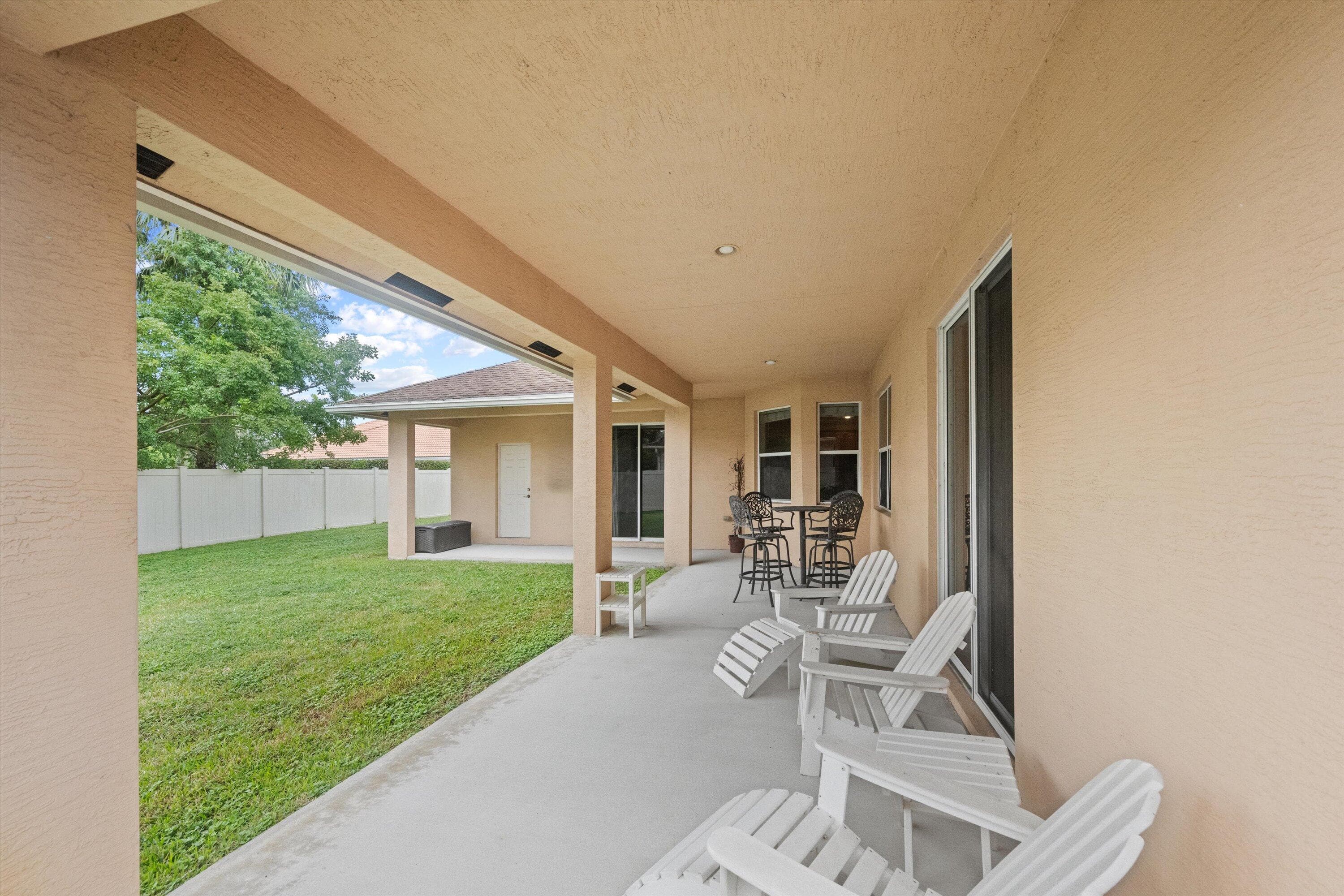 2981 Dovedale Court E, Wellington, FL 33414 31