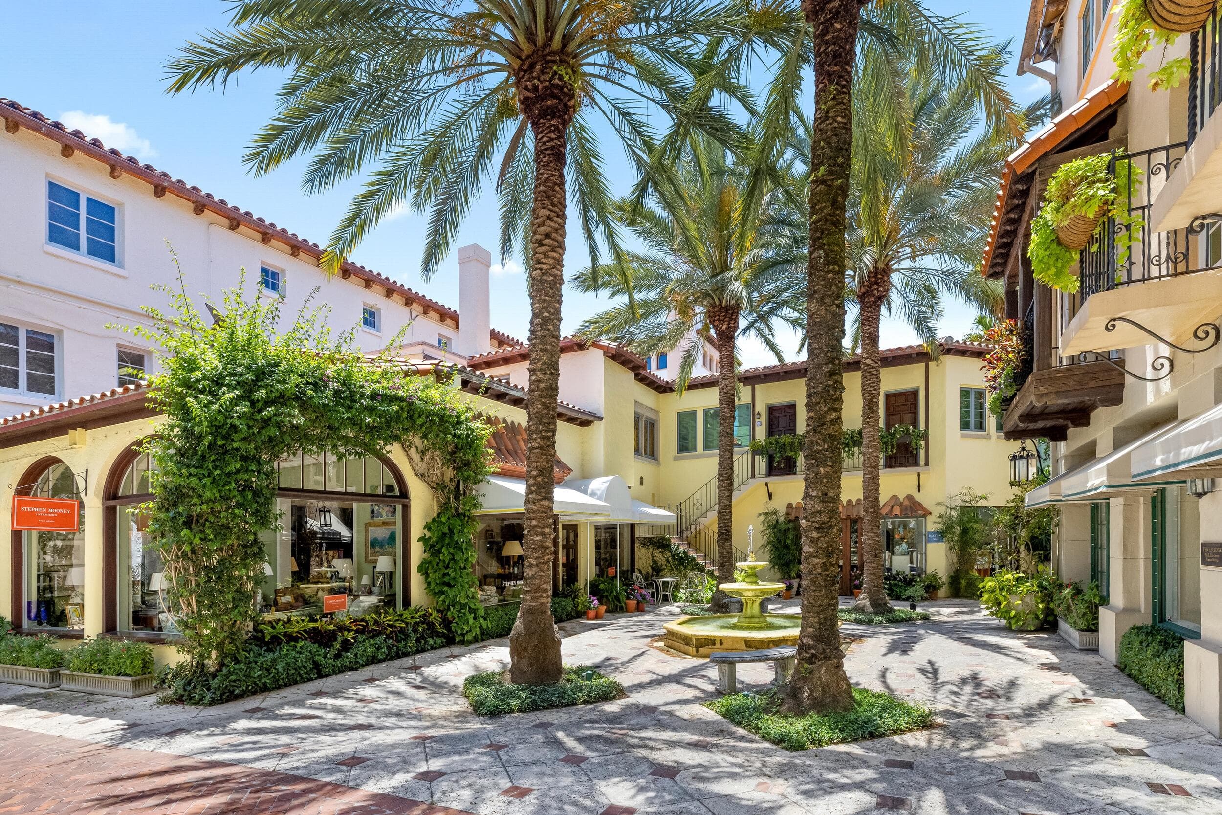 9 Via Parigi, Palm Beach, FL 33480 10