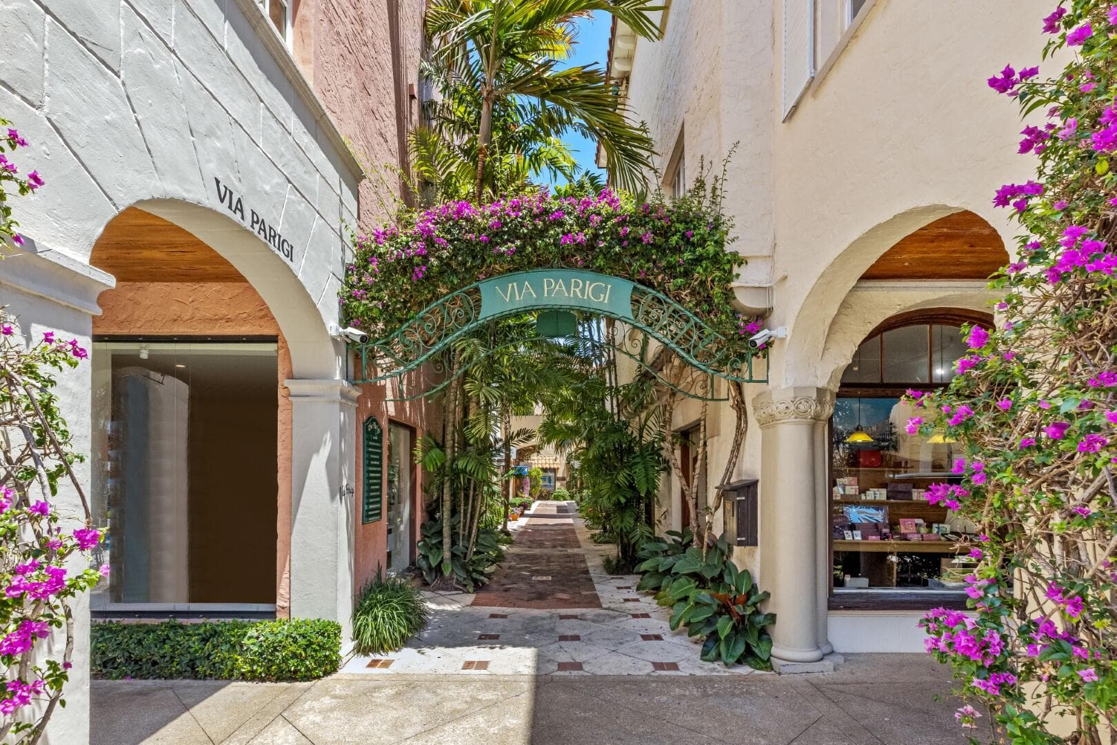 9 Via Parigi, Palm Beach, FL 33480 2