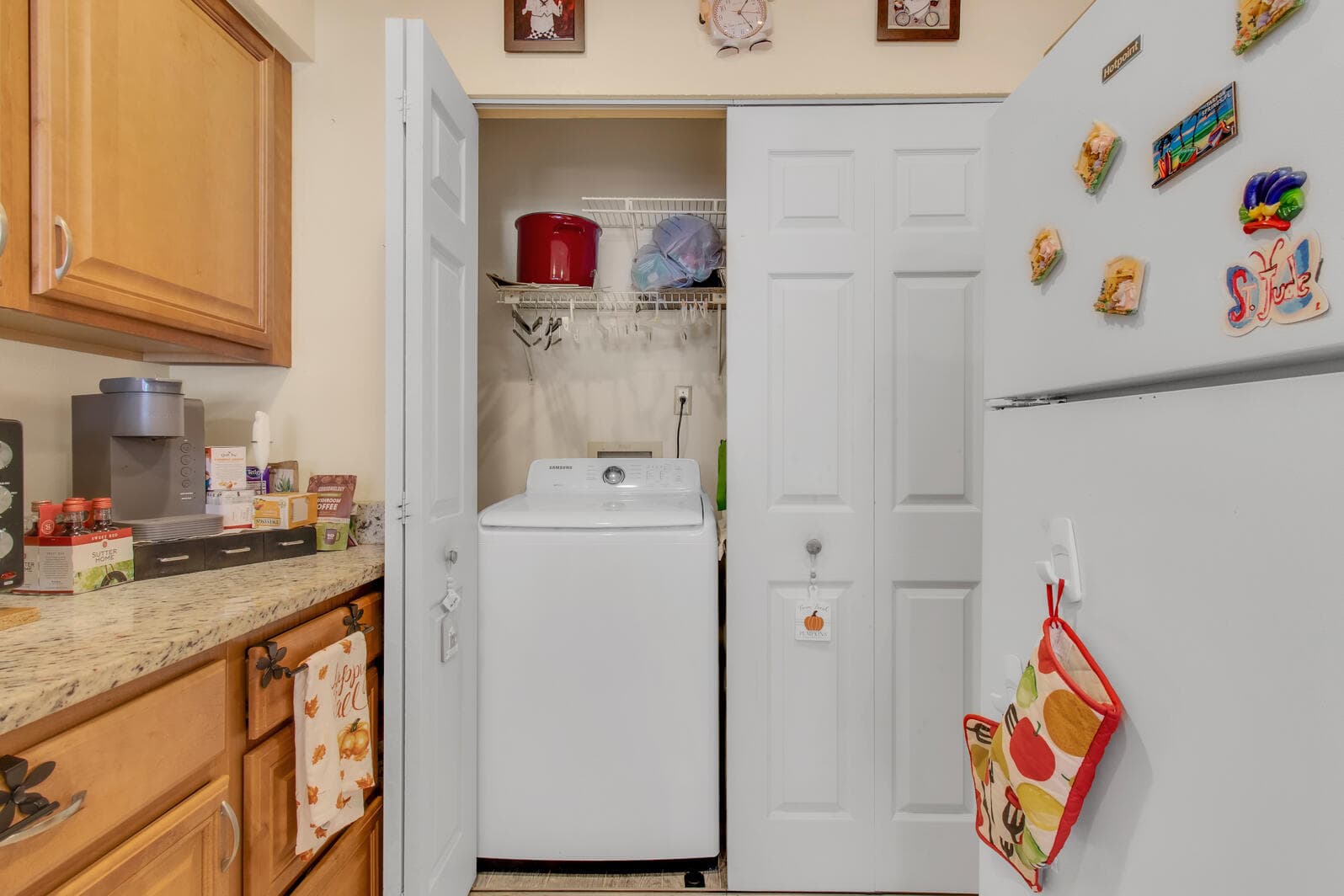 5617 Blue Shadows Court 4, Orlando, FL 32811 32