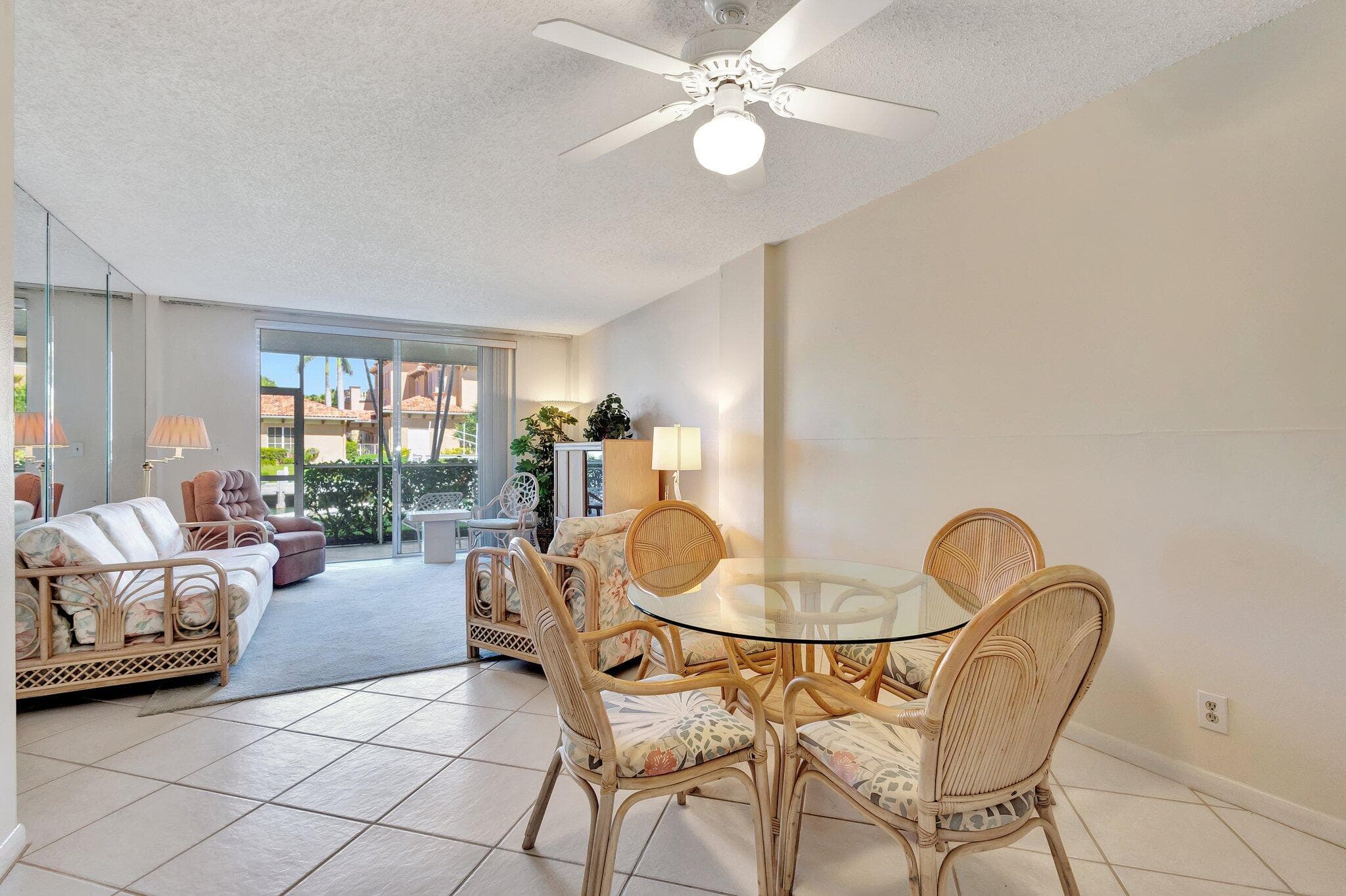 105 Paradise Harbour Boulevard 109, North Palm Beach, FL 33408 7