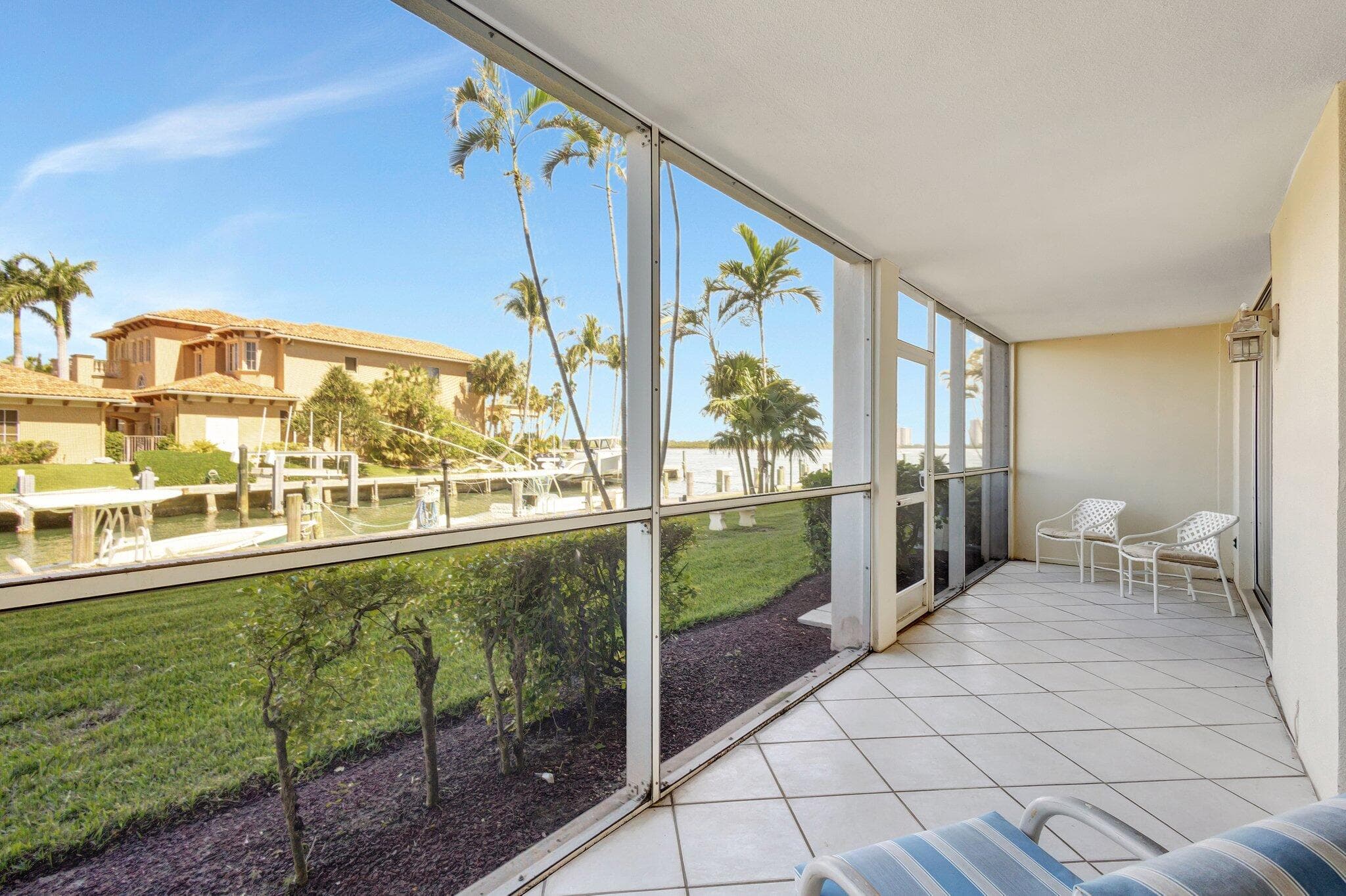 105 Paradise Harbour Boulevard 109, North Palm Beach, FL 33408 16