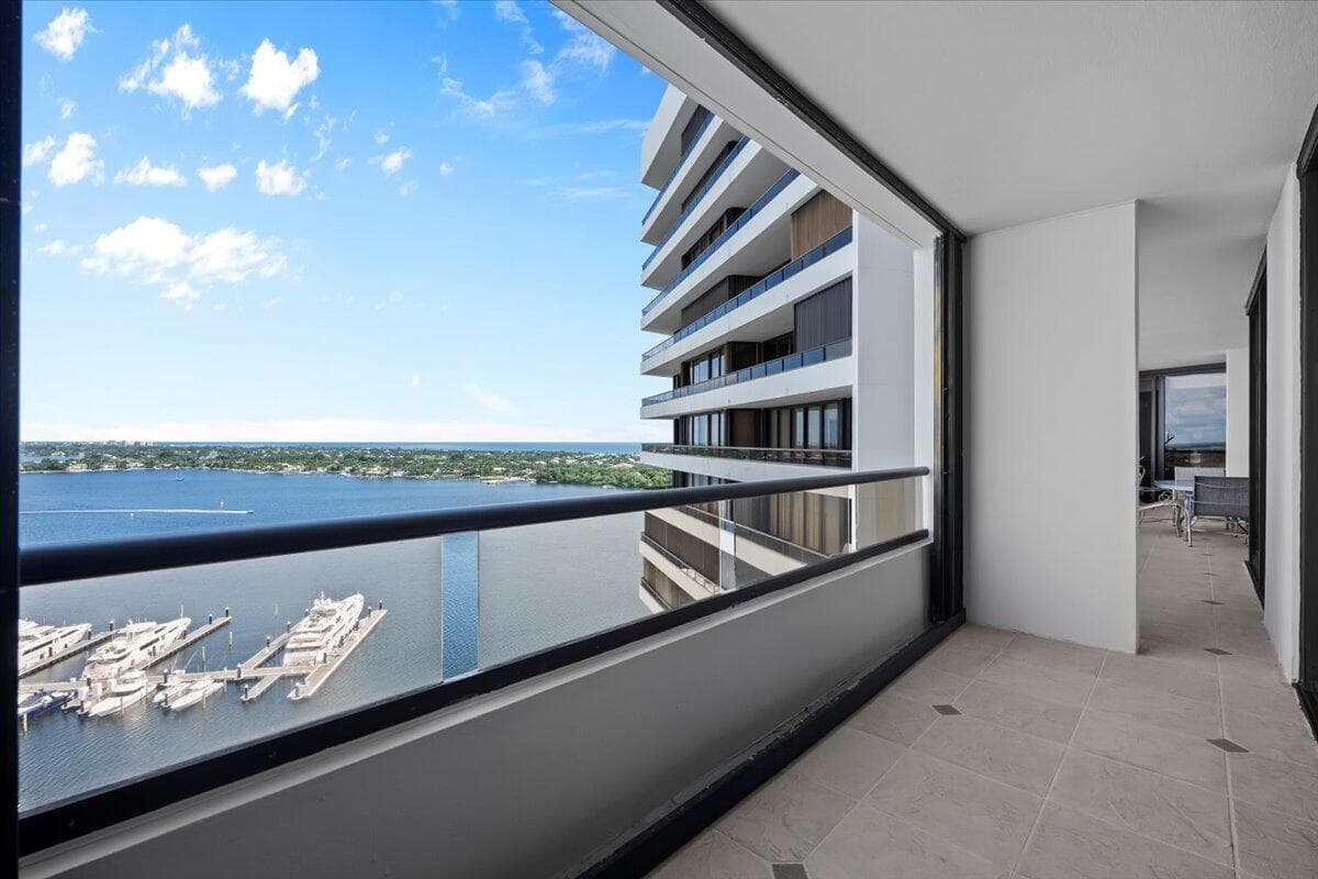 100 Lakeshore Drive 1854, North Palm Beach, FL 33408 14