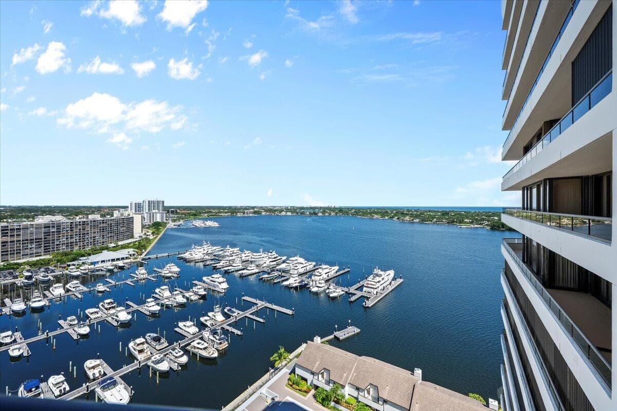 100 Lakeshore Drive 1854, North Palm Beach, FL 33408 28