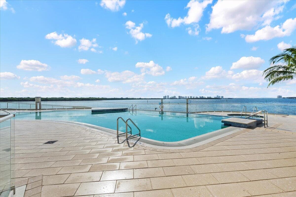100 Lakeshore Drive 1854, North Palm Beach, FL 33408 33