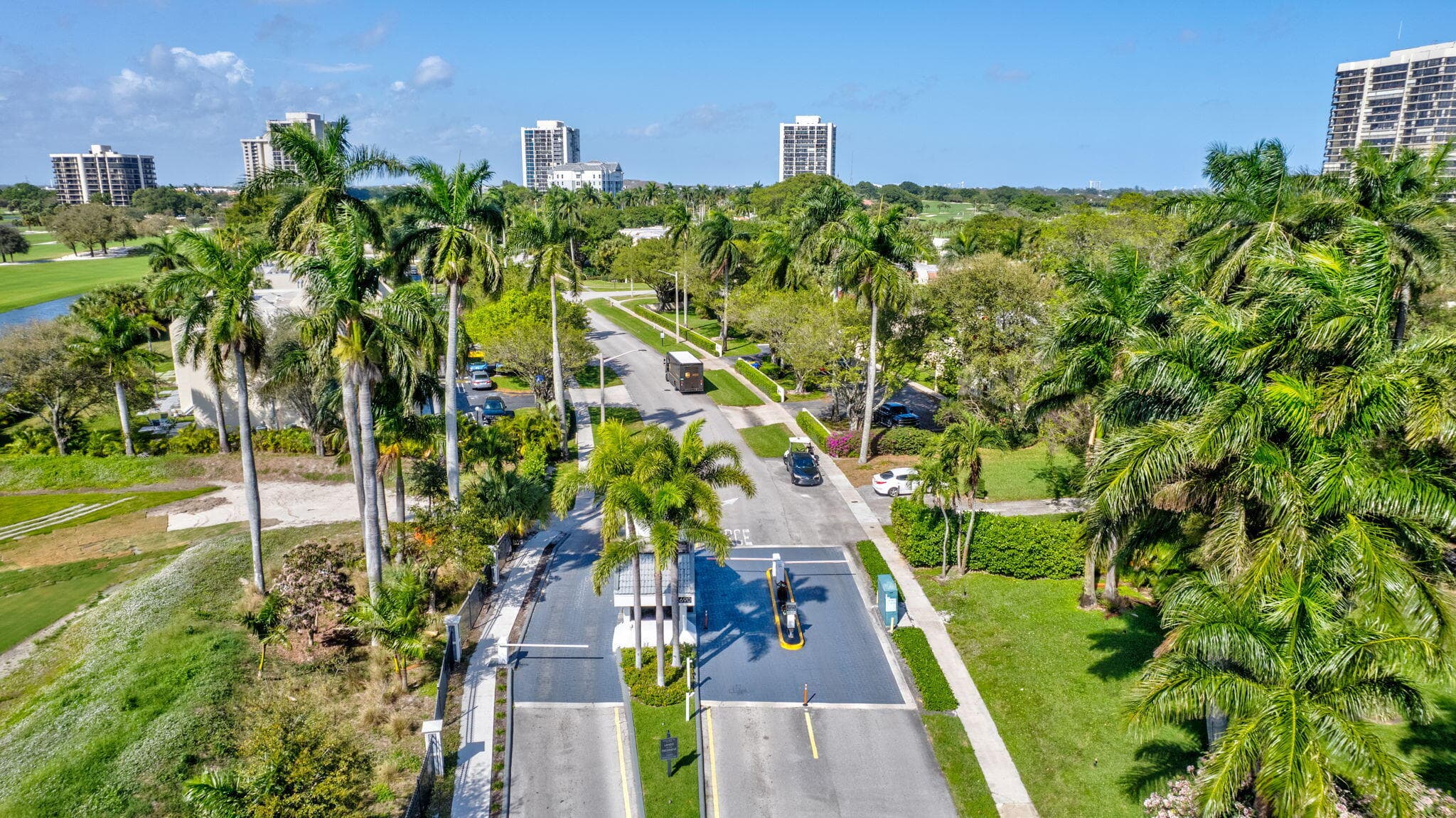 2000 Presidential Way Ph5, West Palm Beach, FL 33401 44