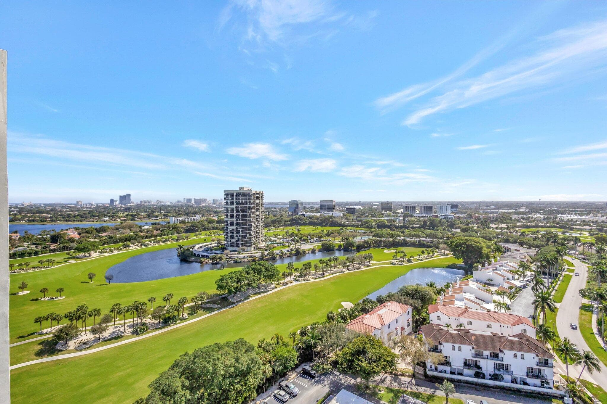 2000 Presidential Way Ph5, West Palm Beach, FL 33401 18