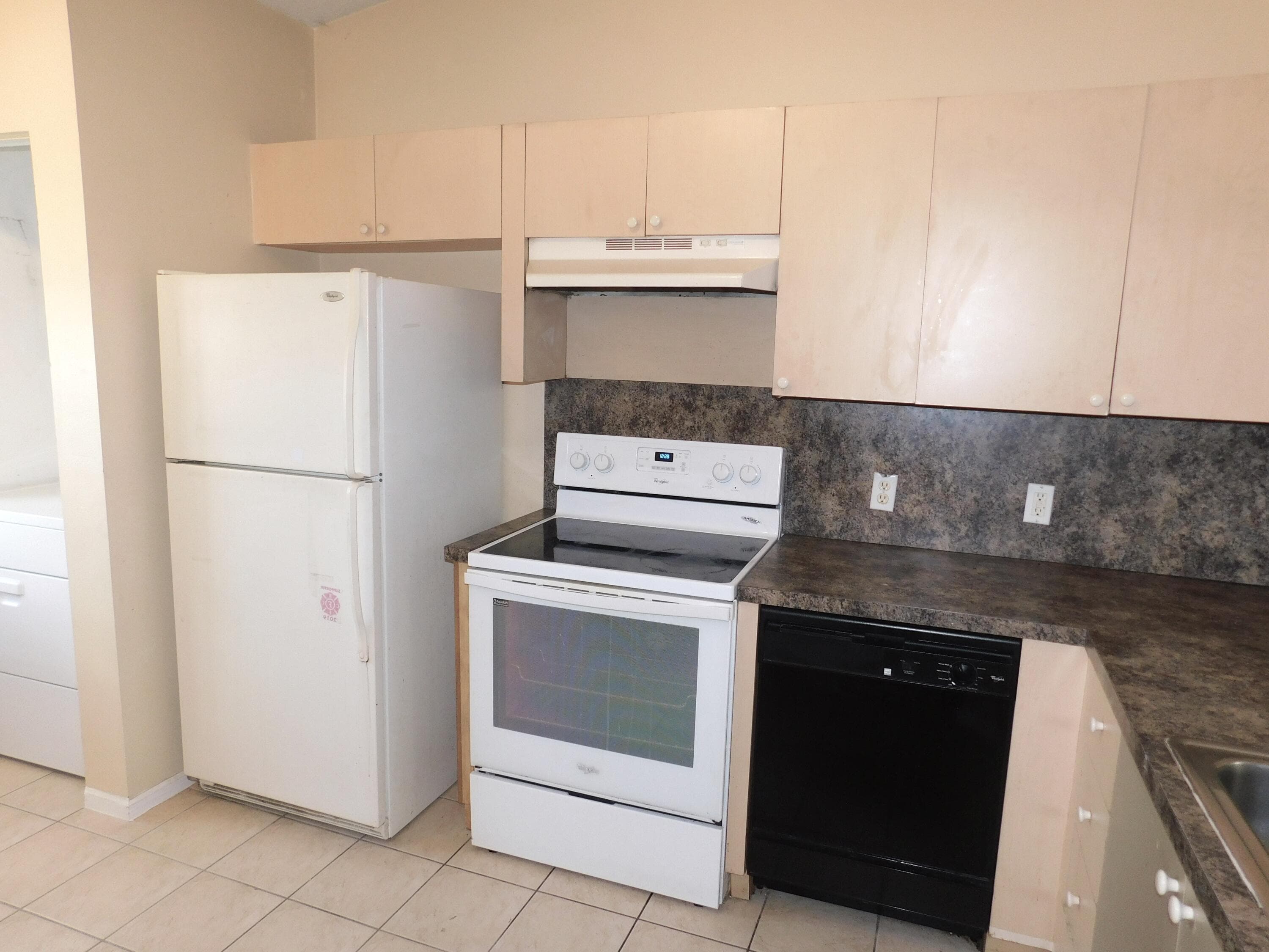 3800 N Jog Road 204, West Palm Beach, FL 33411 3