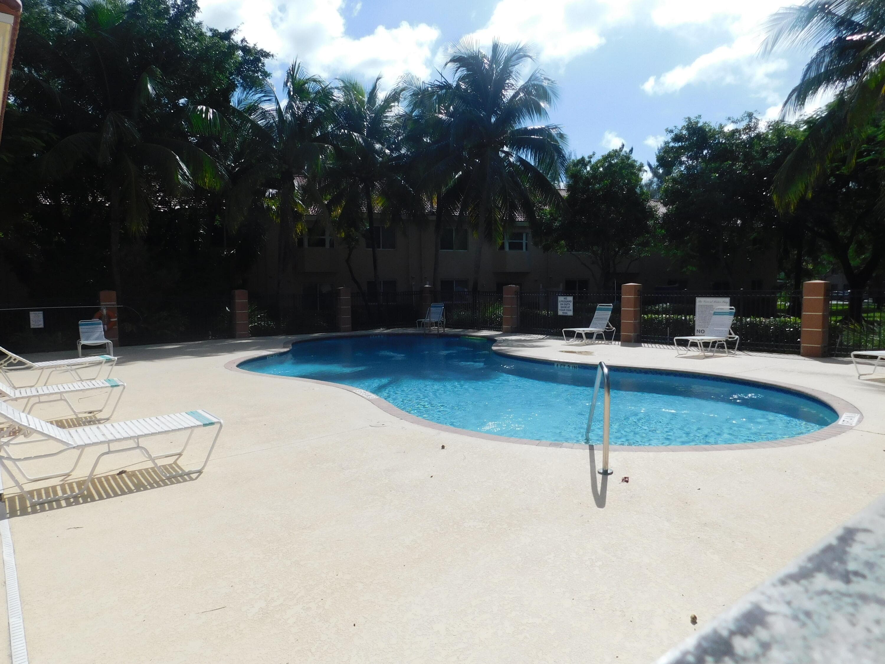 3800 N Jog Road 204, West Palm Beach, FL 33411 11