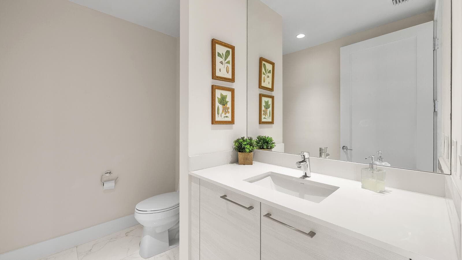 1 Water Club Way 402, North Palm Beach, FL 33408 24