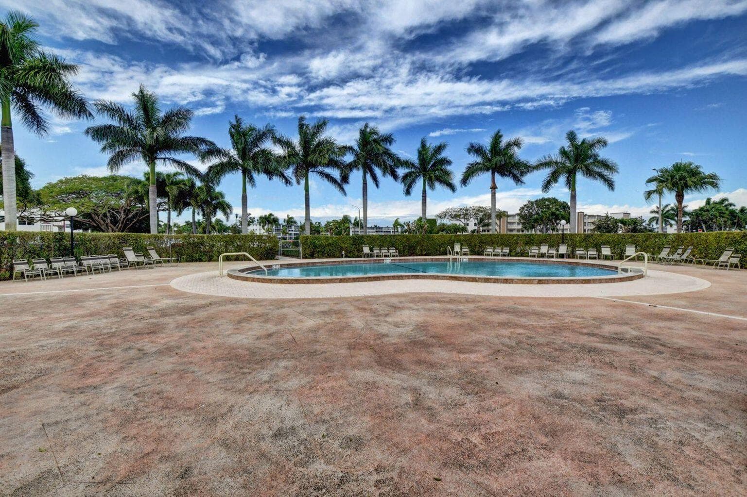 583 Fanshaw N, Boca Raton, FL 33434 13