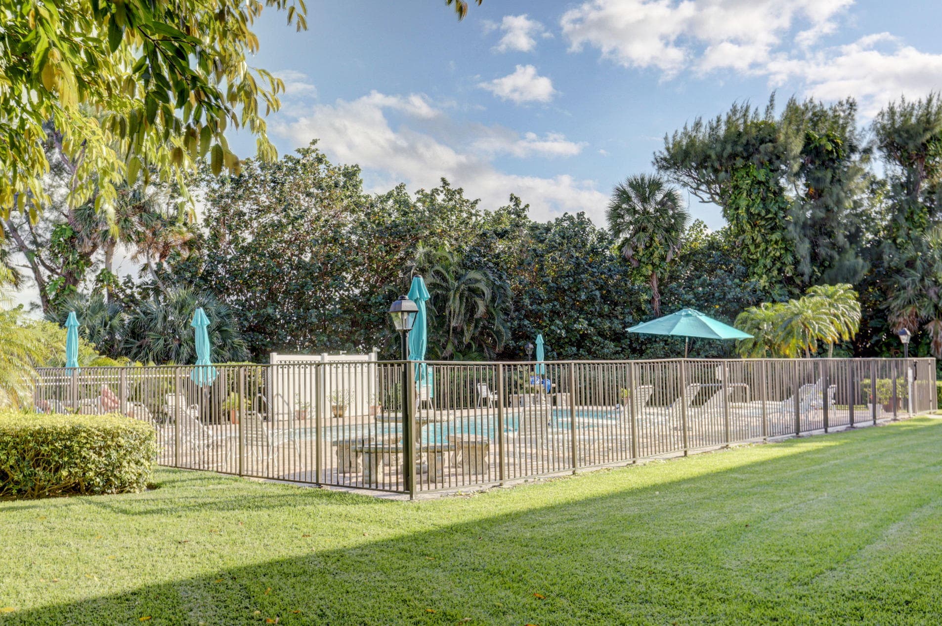 50 Celestial Way 8e, Juno Beach, FL 33408 53