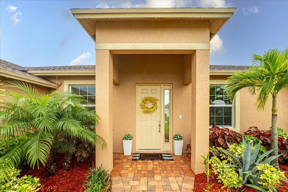 448 SW Vista Lake Drive, Port St. Lucie, FL 34953 30