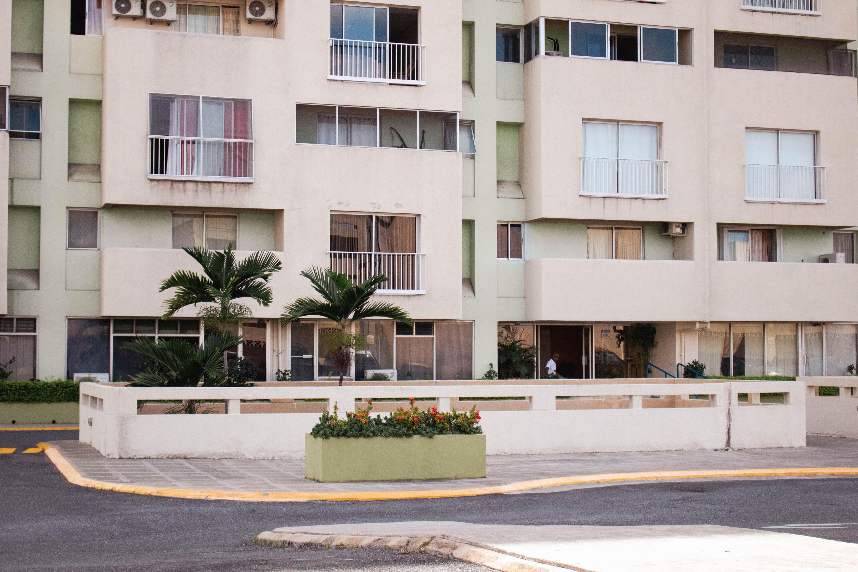 8 Ocean Boulevard Kingston Jamaica 4