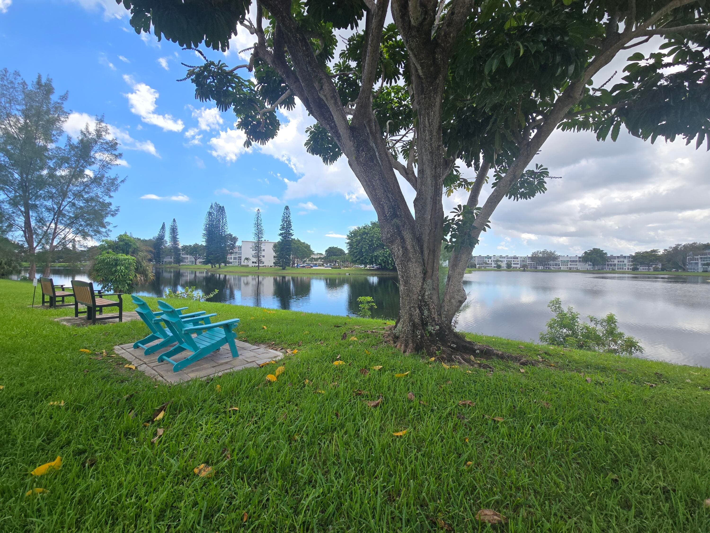 2010 Westbury F 2010, Deerfield Beach, FL 33442 25