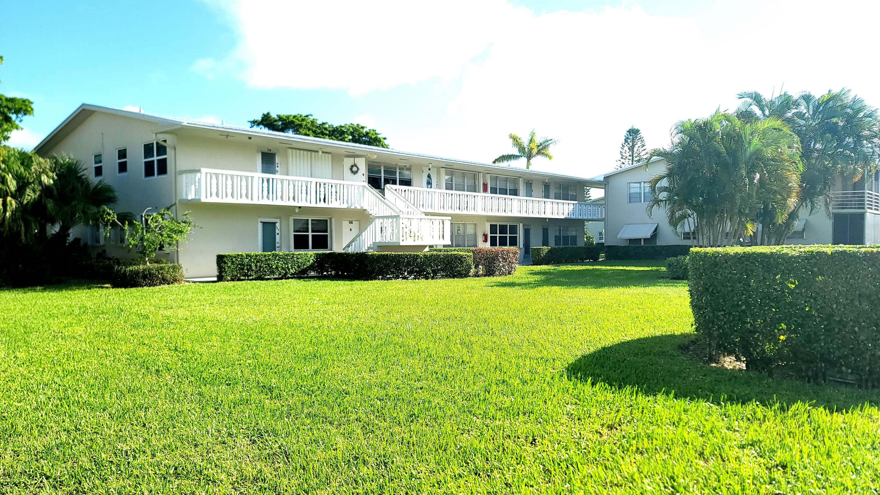 159 Cambridge G, West Palm Beach, FL 33417 25