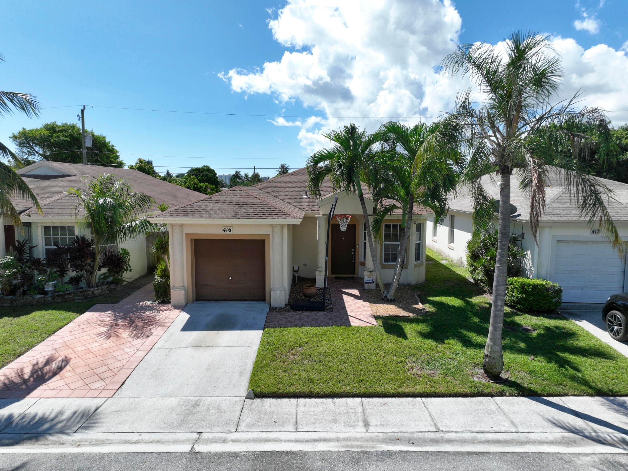 416 Circle Drive S, Boynton Beach, FL 33435 19