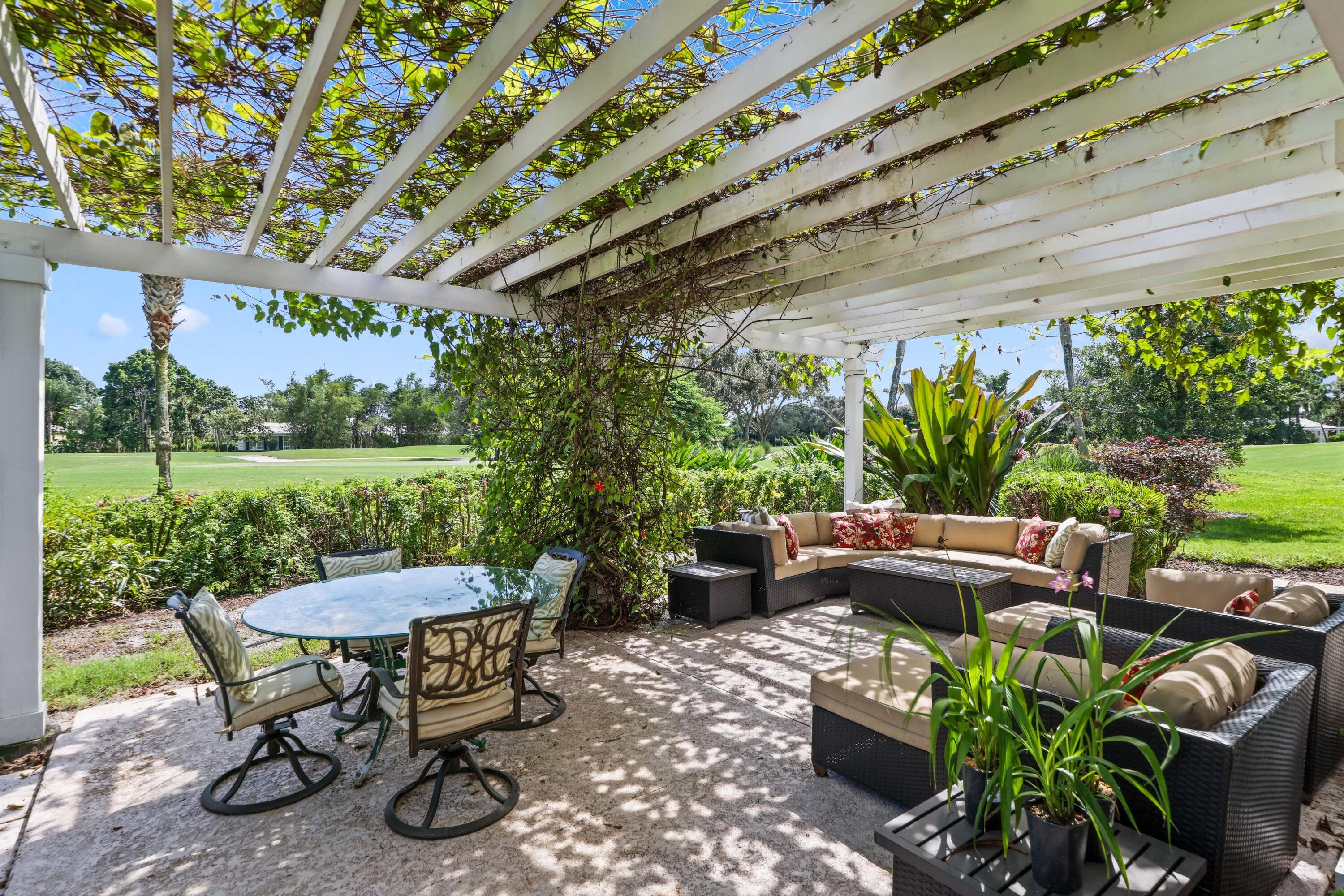 36 Country Road, Village of Golf, FL 33436 36