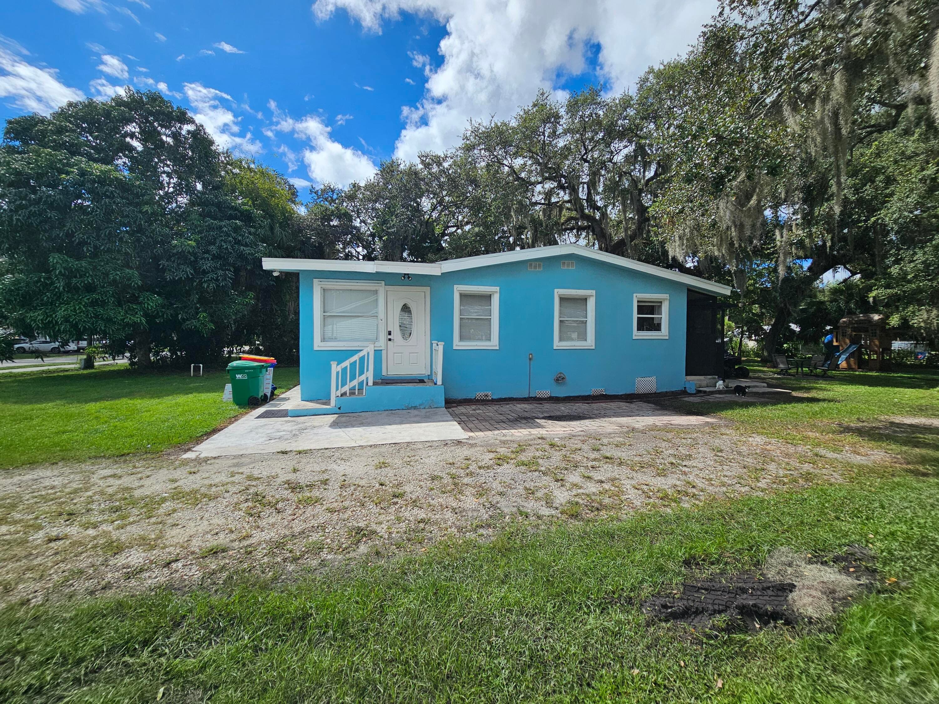 1806 SW 2 Avenue, Okeechobee, FL 34974 28
