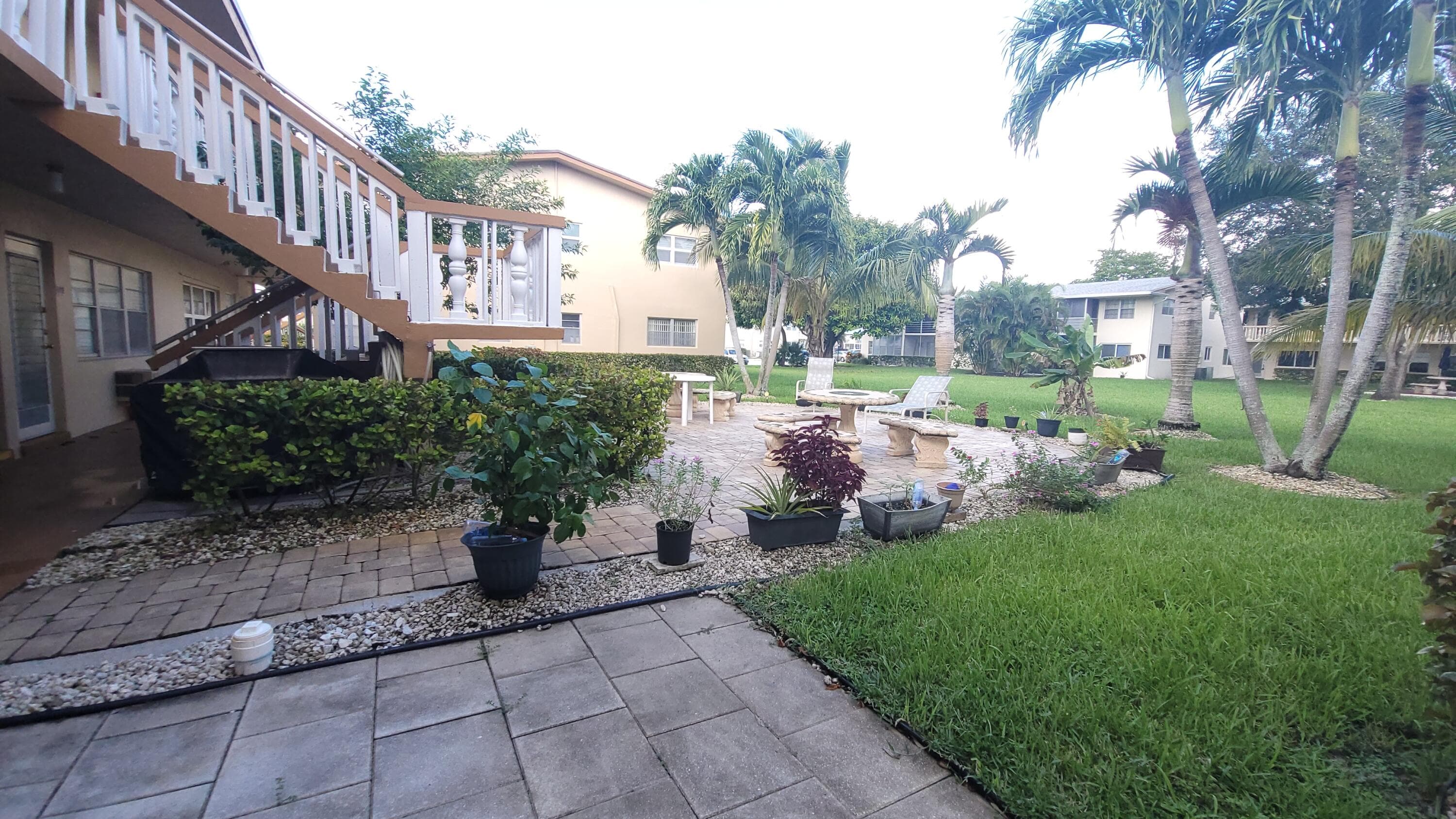 201 Coventry I, West Palm Beach, FL 33417 25