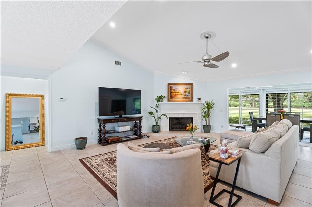 110 Prestwick Circle, Vero Beach, FL 32967 4